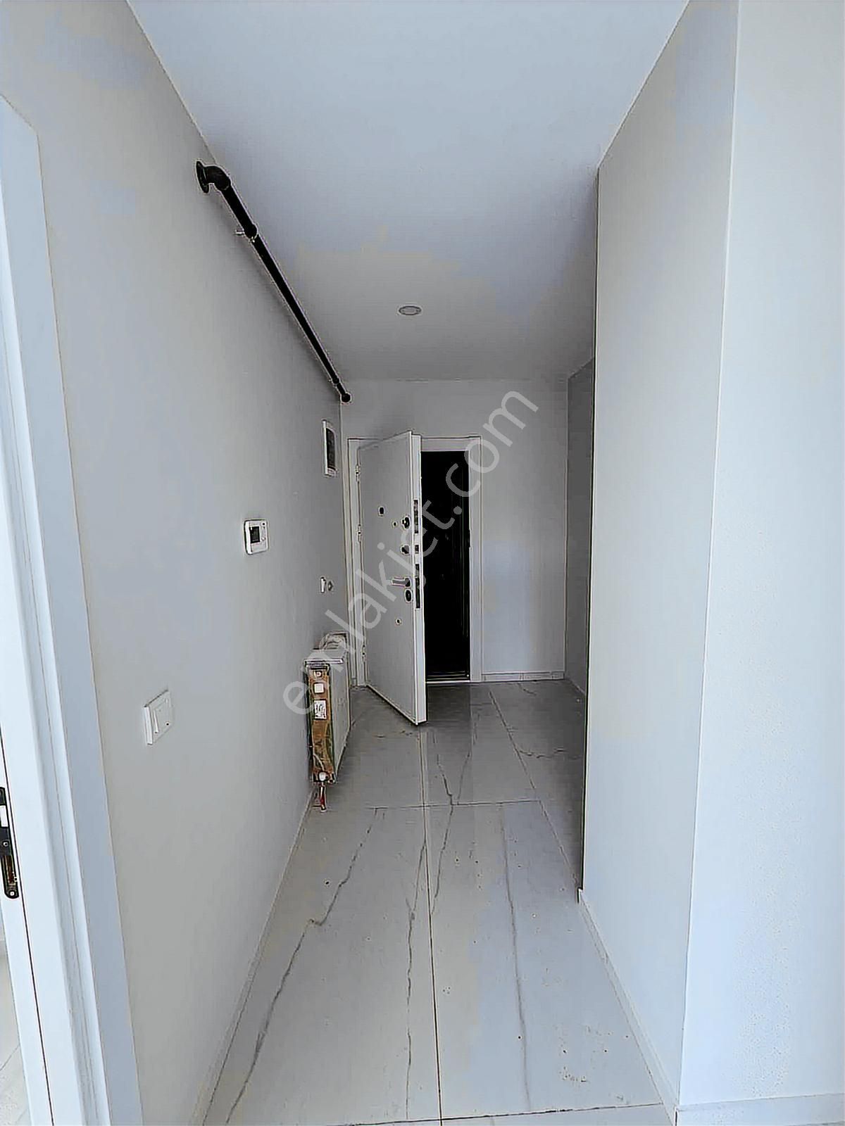 Velibabada Yeni Binada Önü Açık, Geniş 2+1 Satılık Daire - Görsel 15