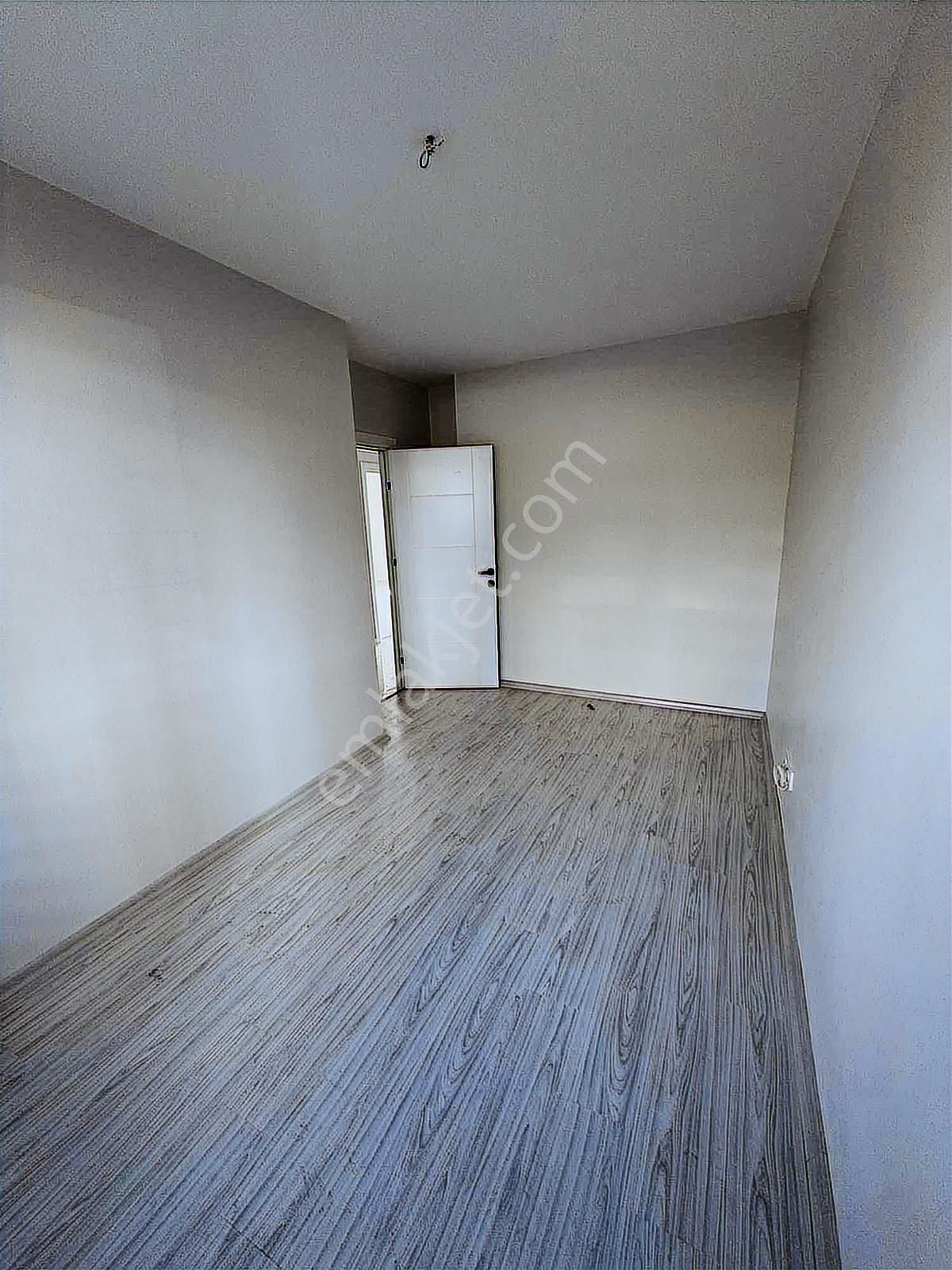 Velibabada Yeni Binada Önü Açık, Geniş 2+1 Satılık Daire - Görsel 20