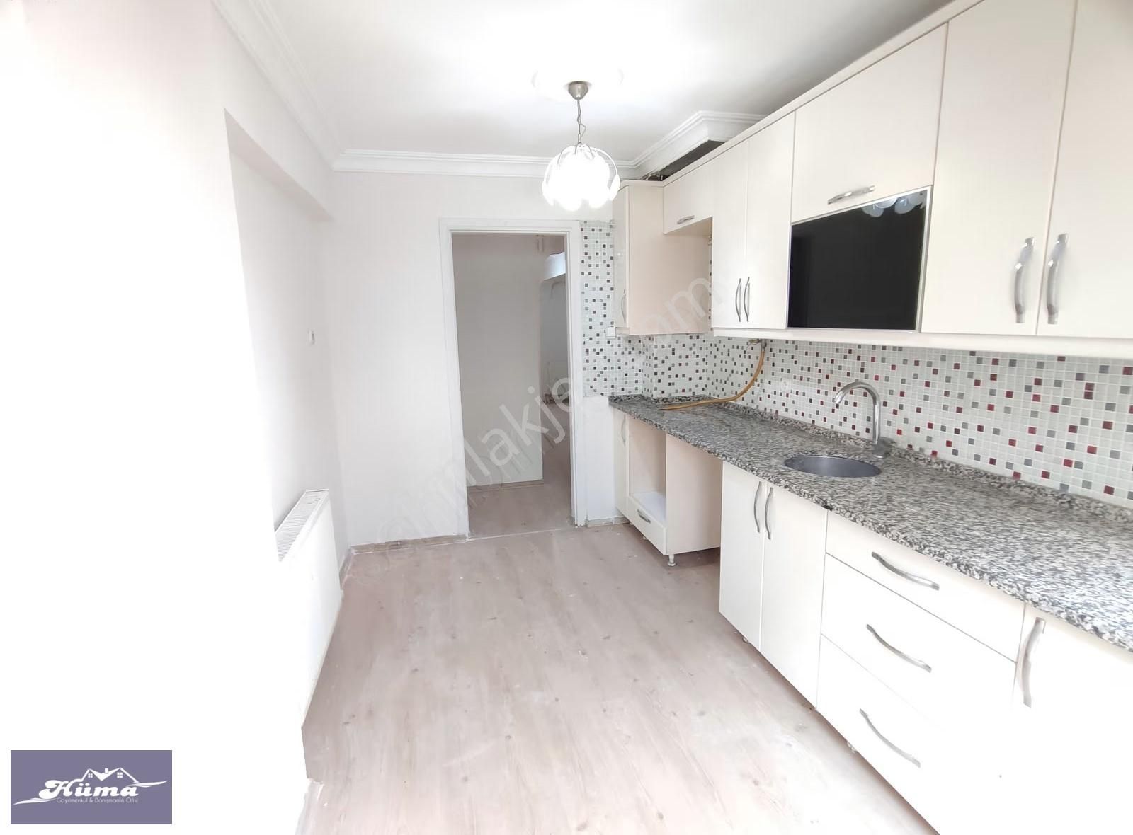Hüma'dan Merkez Efendi Mh'de 2. Kat 3+1 Asansörlü Satılık Daire - Görsel 23