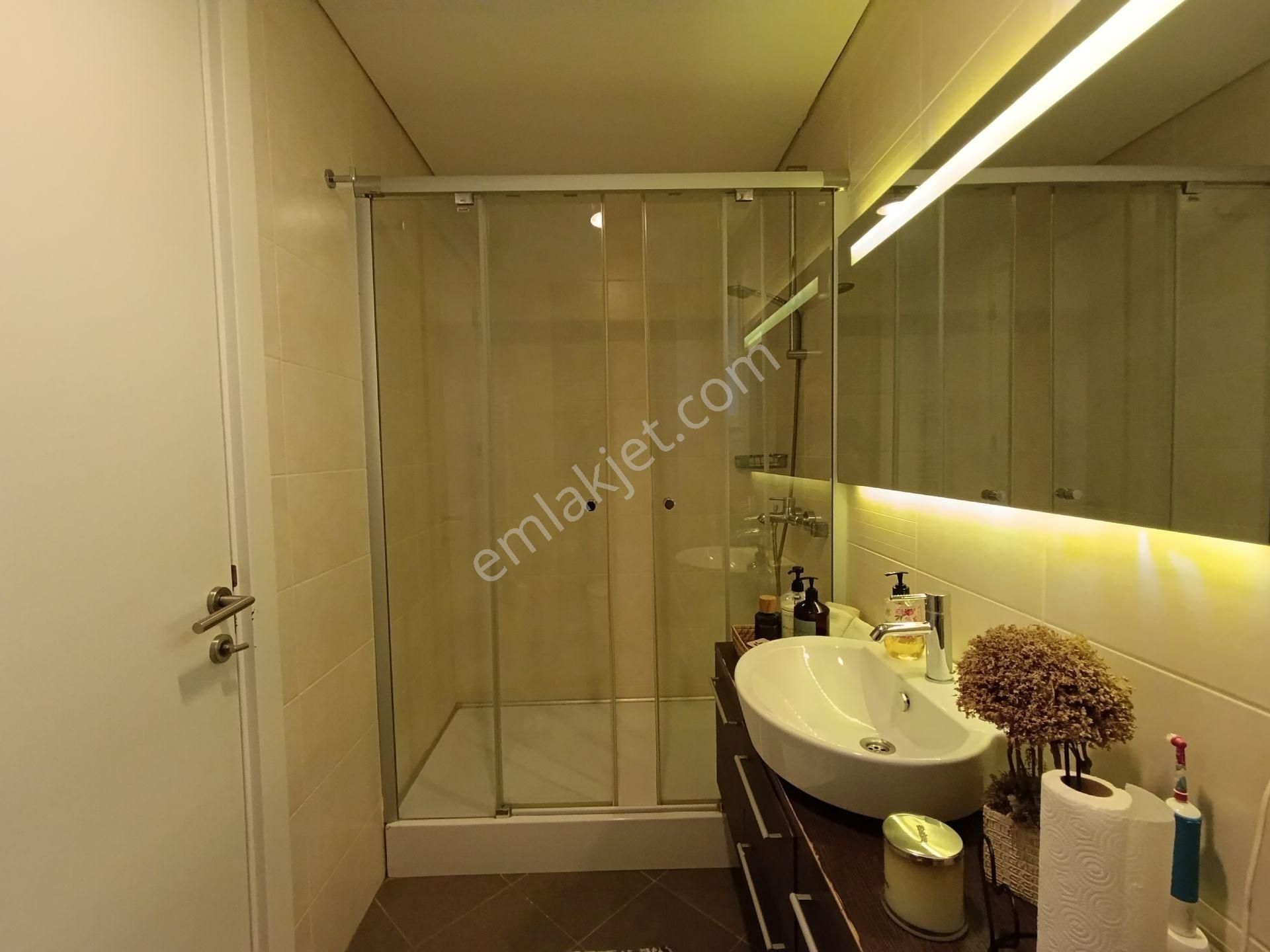 Küçükçekmece Atakent'te Satılık 3+1 Bahçe Katı, Sosyal Donatılı Lüks Site İçinde! - Görsel 29