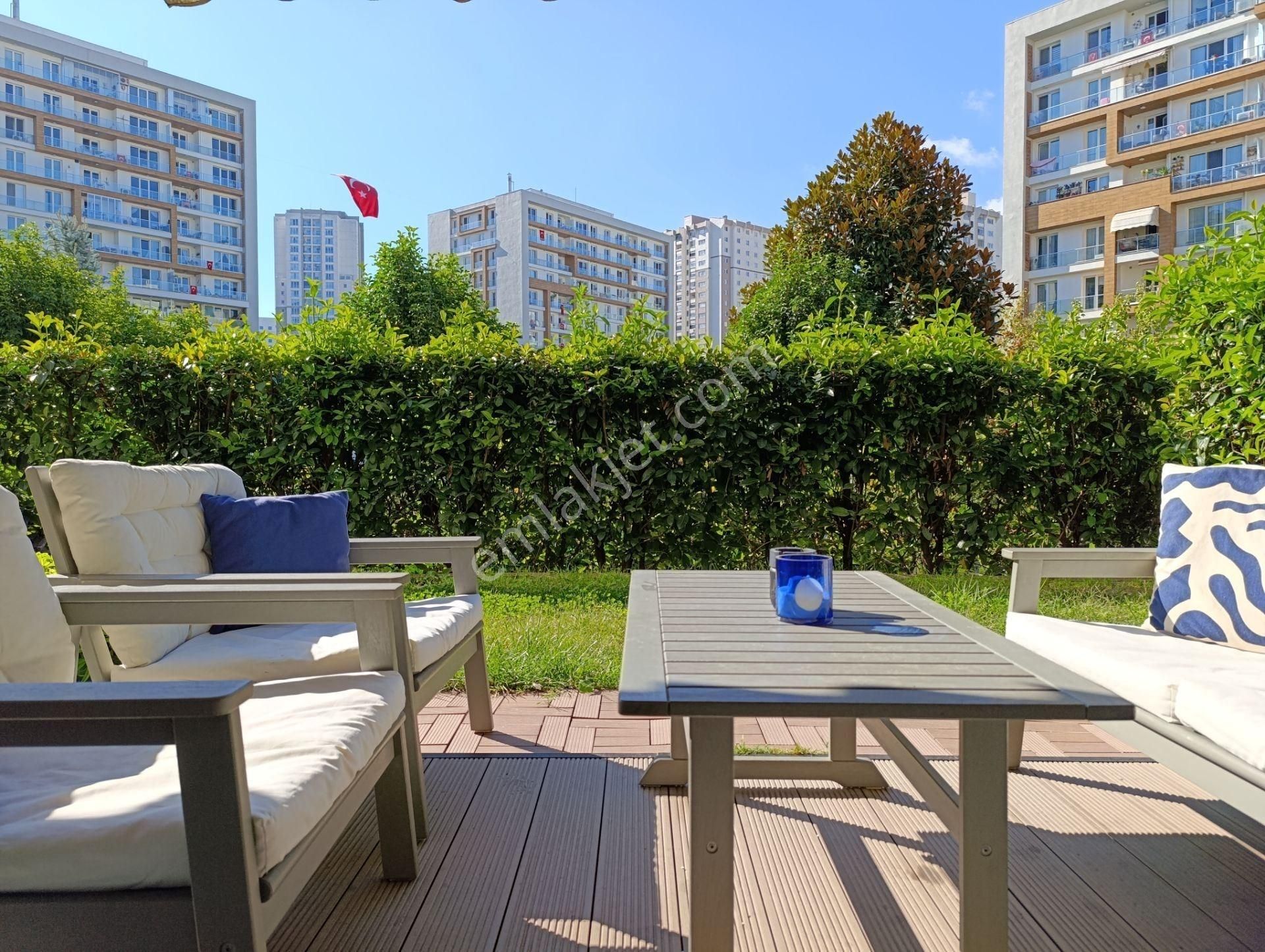 Küçükçekmece Atakent'te Satılık 3+1 Bahçe Katı, Sosyal Donatılı Lüks Site İçinde! - Görsel 18