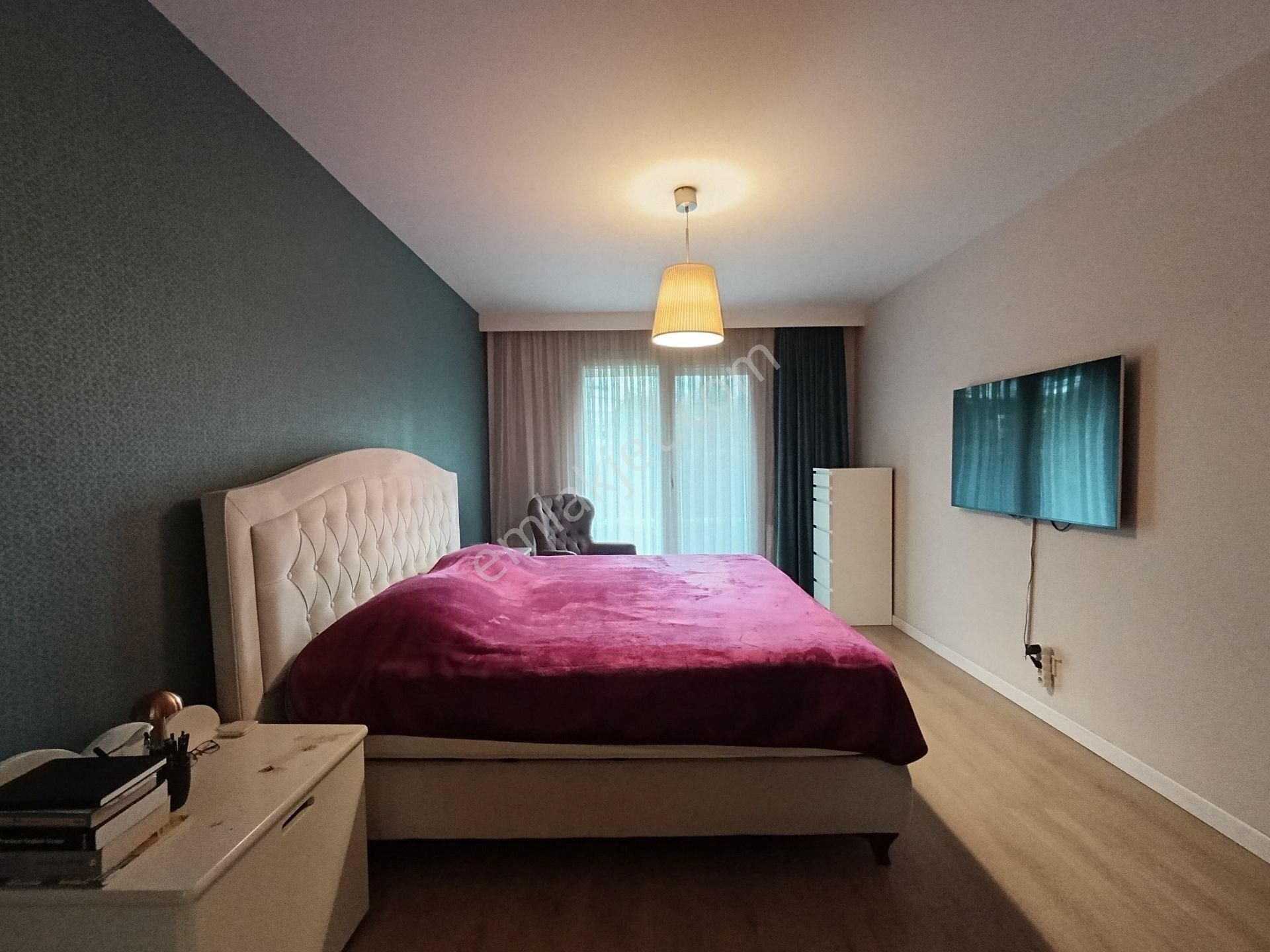 Küçükçekmece Atakent'te Satılık 3+1 Bahçe Katı, Sosyal Donatılı Lüks Site İçinde! - Görsel 33