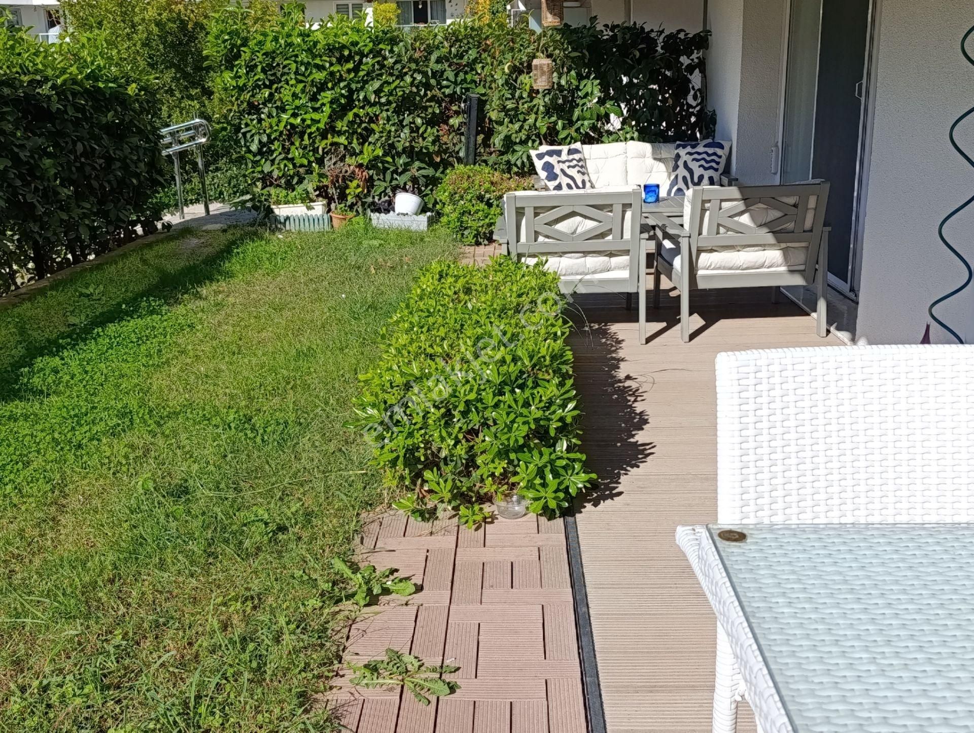 Küçükçekmece Atakent'te Satılık 3+1 Bahçe Katı, Sosyal Donatılı Lüks Site İçinde! - Görsel 17