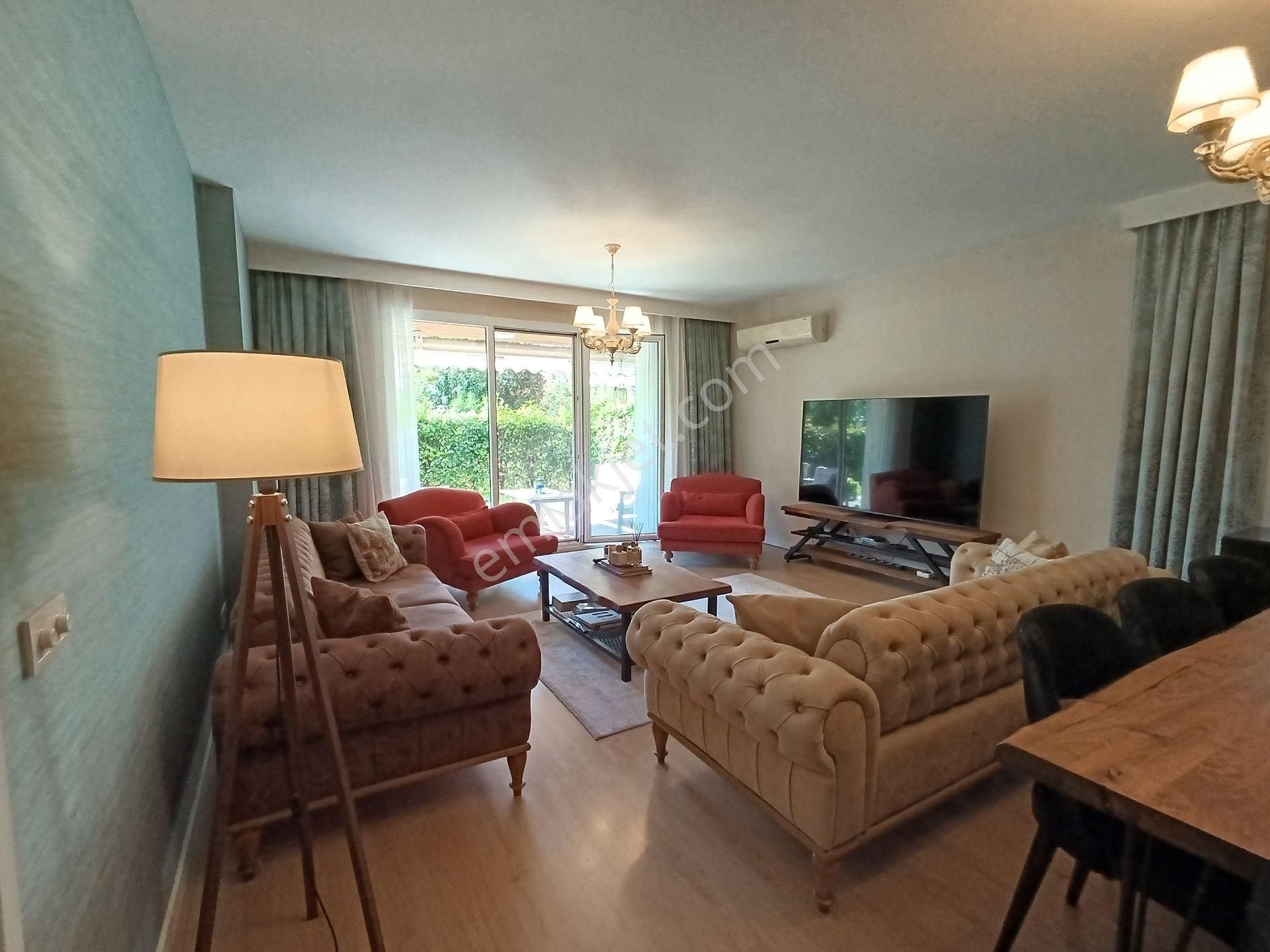 Küçükçekmece Atakent'te Satılık 3+1 Bahçe Katı, Sosyal Donatılı Lüks Site İçinde! - Görsel 5