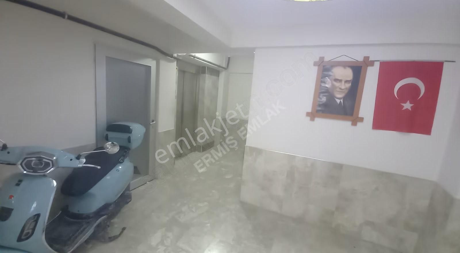 Zeytinova Yolu Üzeri Satılık 2+1 Daire 90m² - Görsel 16