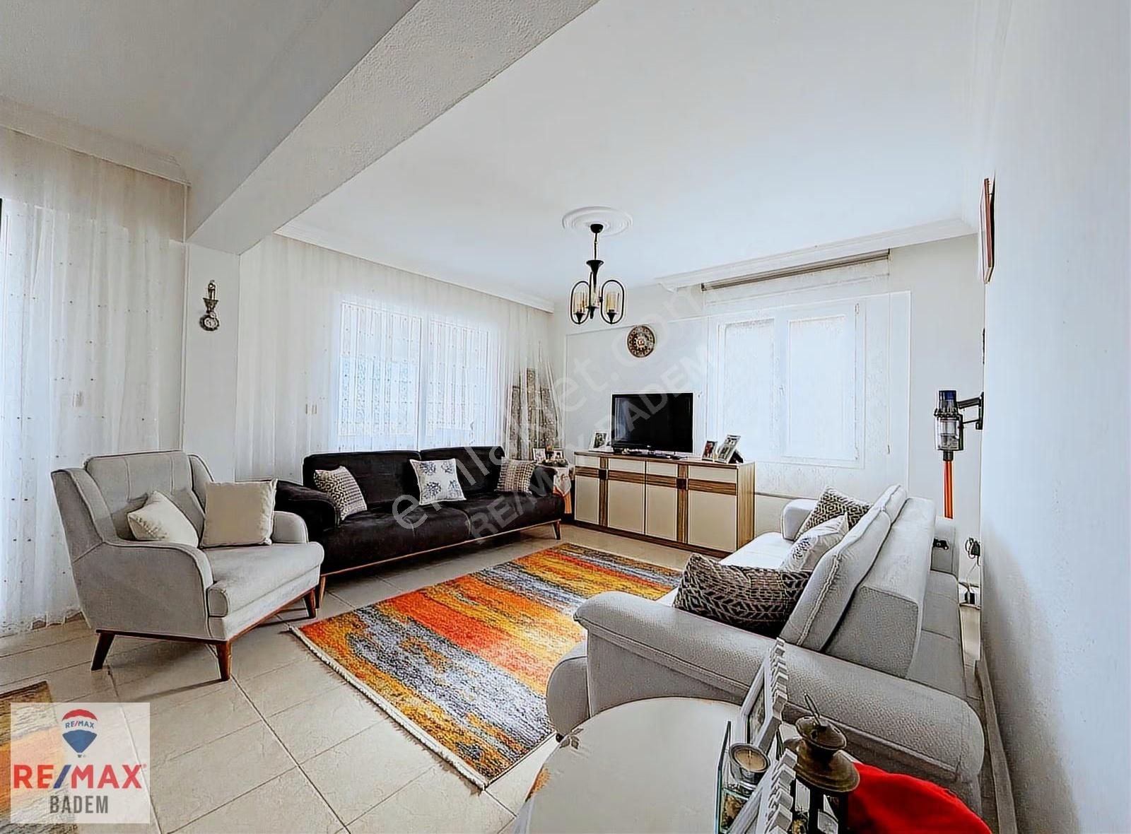 Datça Burgaz'da Satılık Deniz Manzaralı 3+1 Tam Müstakil Villa - Görsel 3