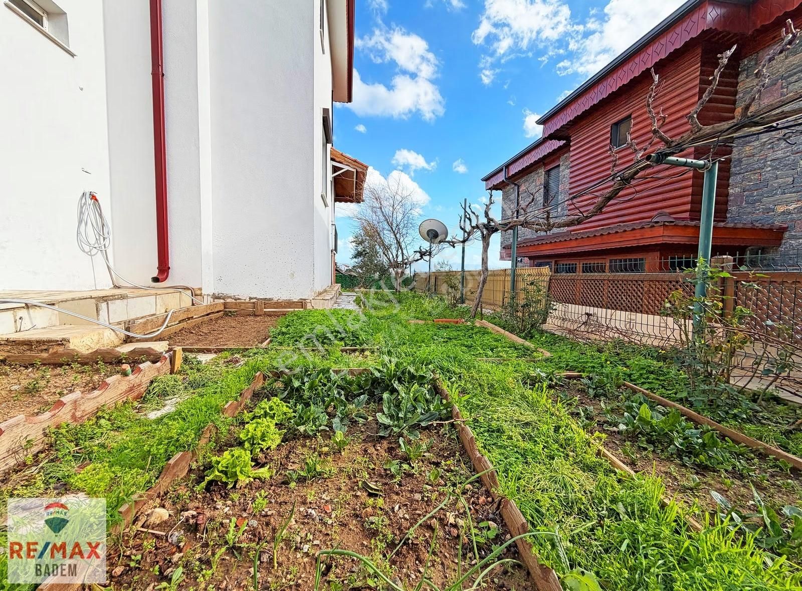 Datça Burgaz'da Satılık Deniz Manzaralı 3+1 Tam Müstakil Villa - Görsel 5