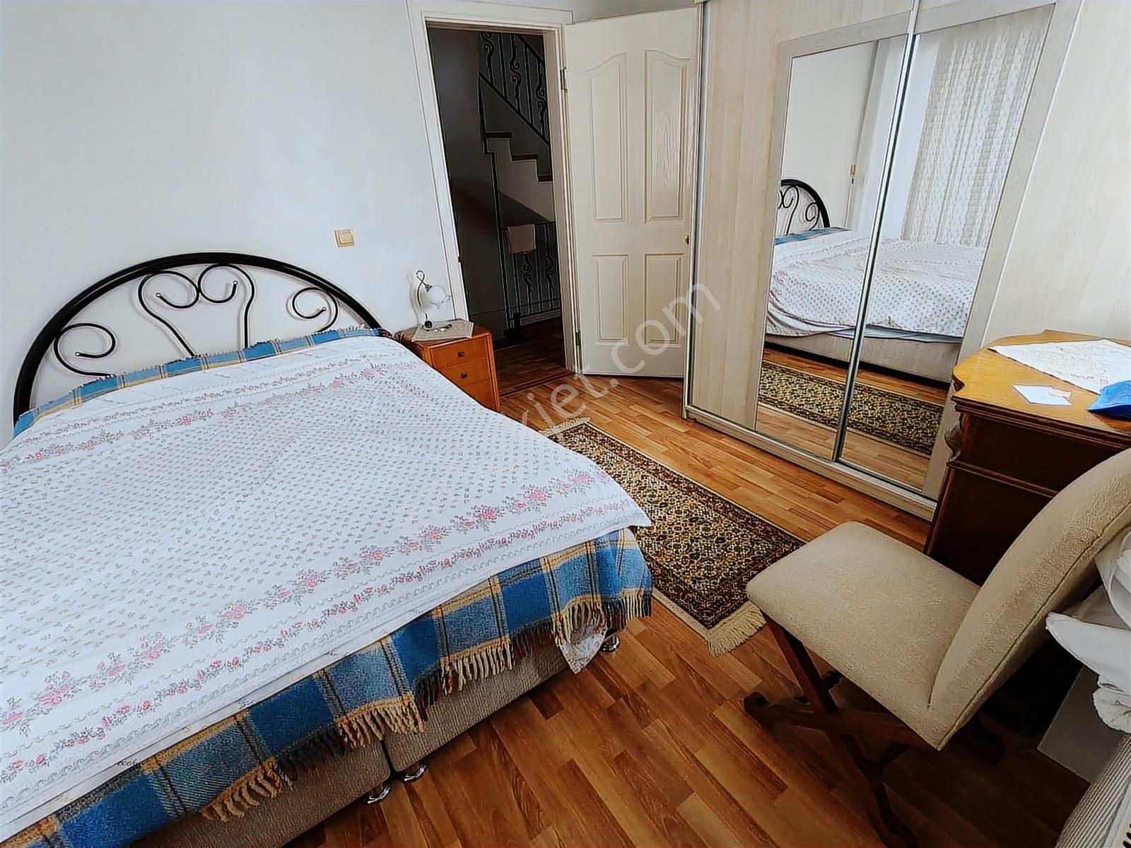 Urla Merkezde Satılık Villa - Görsel 21