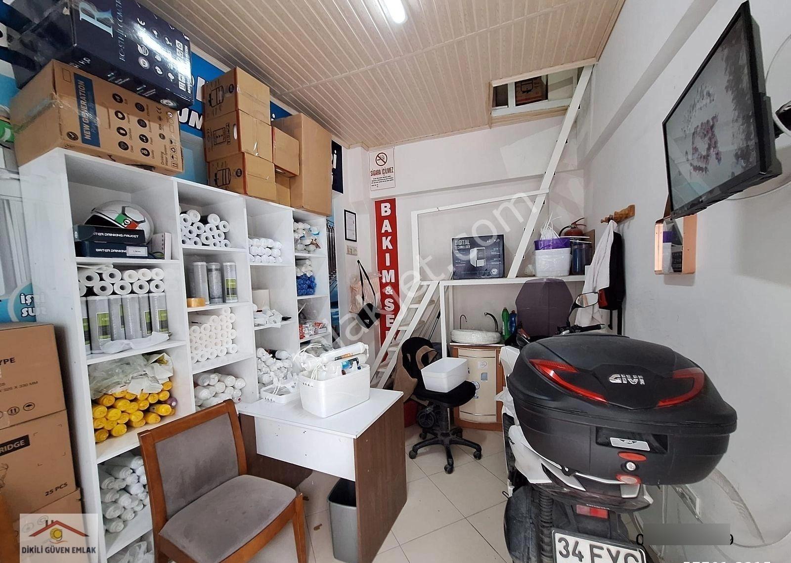Salimbeyde Çarşı İçinde Satılık 11 M2 Dükkan - Görsel 4