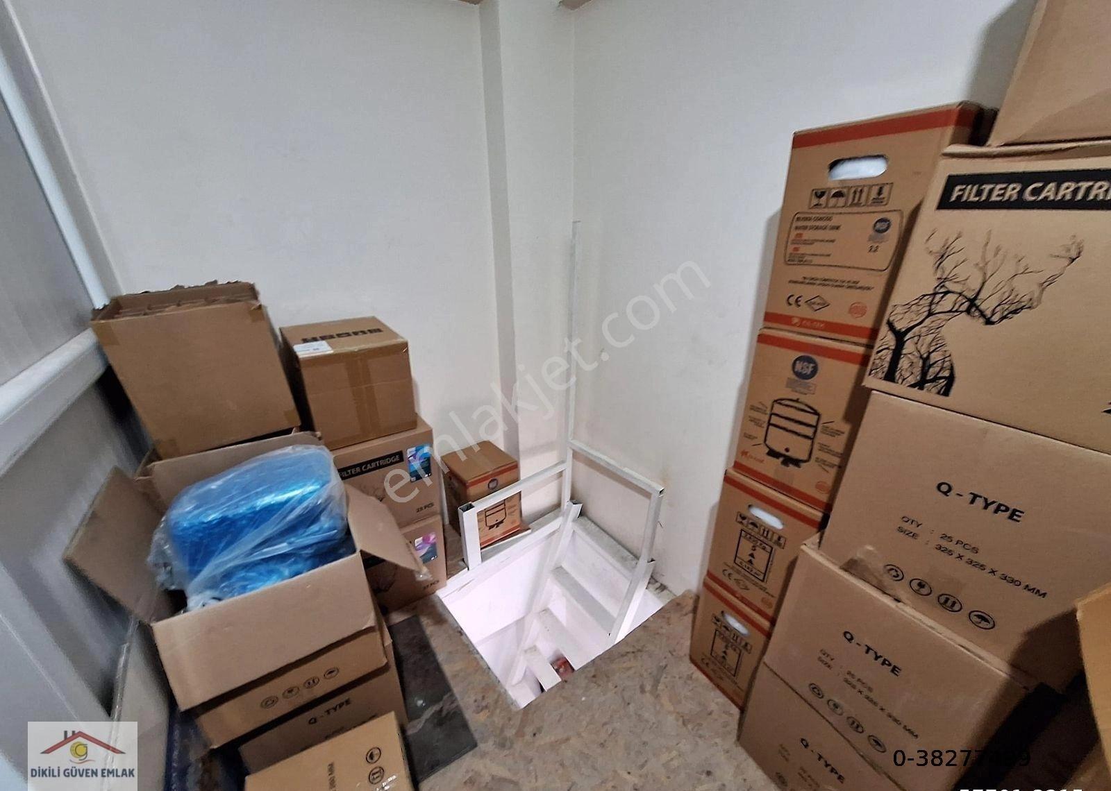 Salimbeyde Çarşı İçinde Satılık 11 M2 Dükkan - Görsel 12