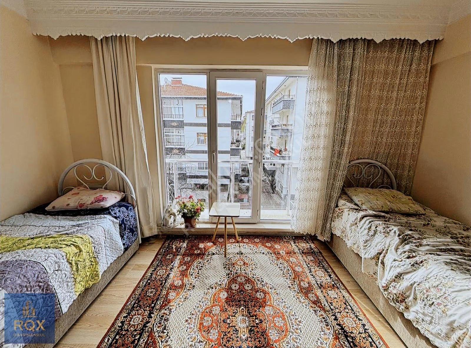 Piyade Gimsaya Yürüme Mesafesinde Ön Cephe Masrafsız Ara Kat 3+1 - Görsel 16