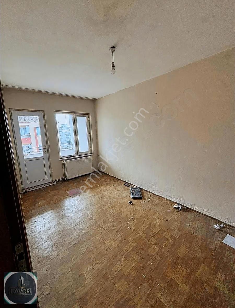 Bahçelievler Mahallesi 3+1 Kiralık Daire - Görsel 9