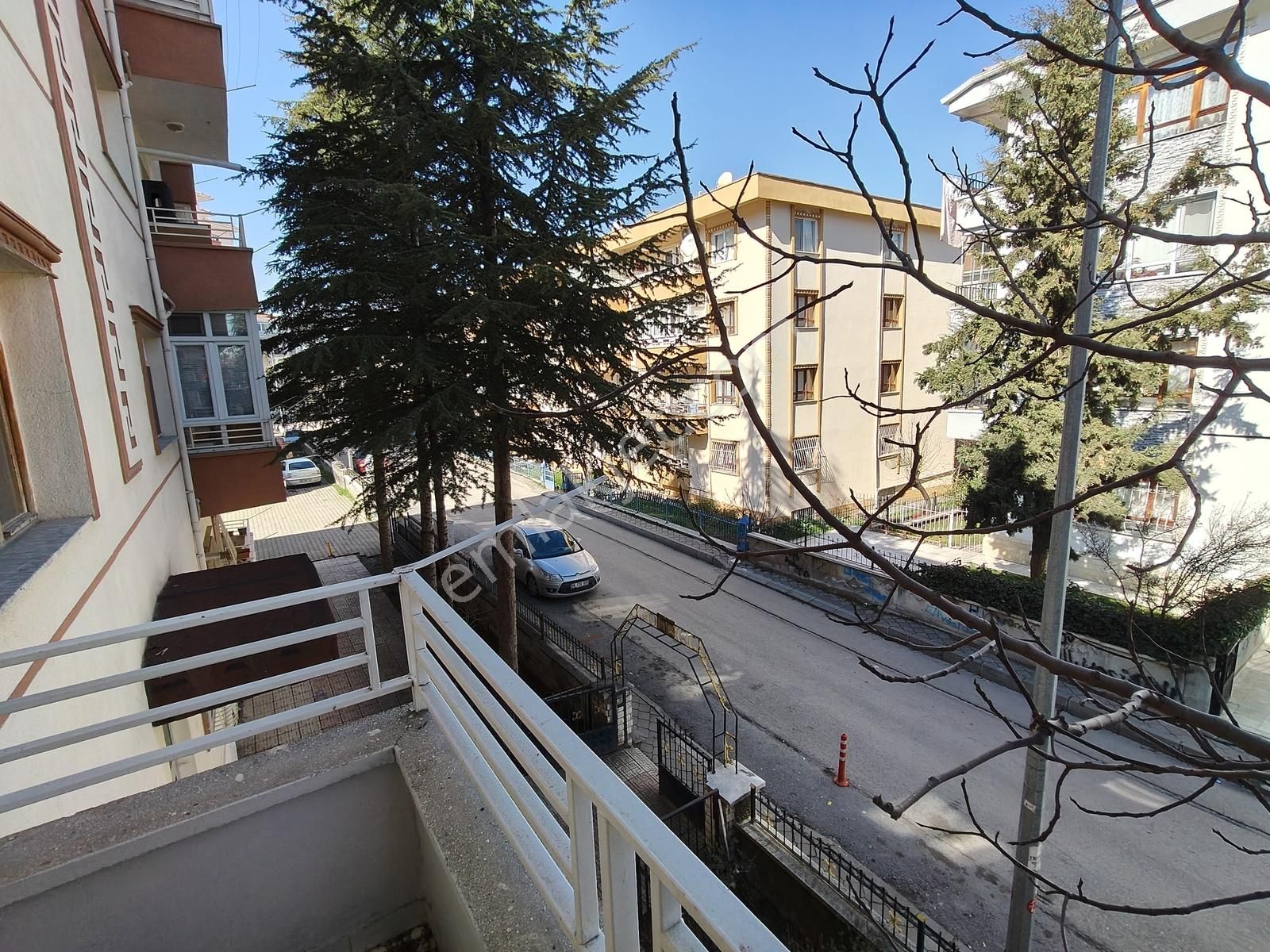 Selçuklu Mh.3+1,ara Katta,ön Cephe, Krediye Uygun,otoparklı - Görsel 8