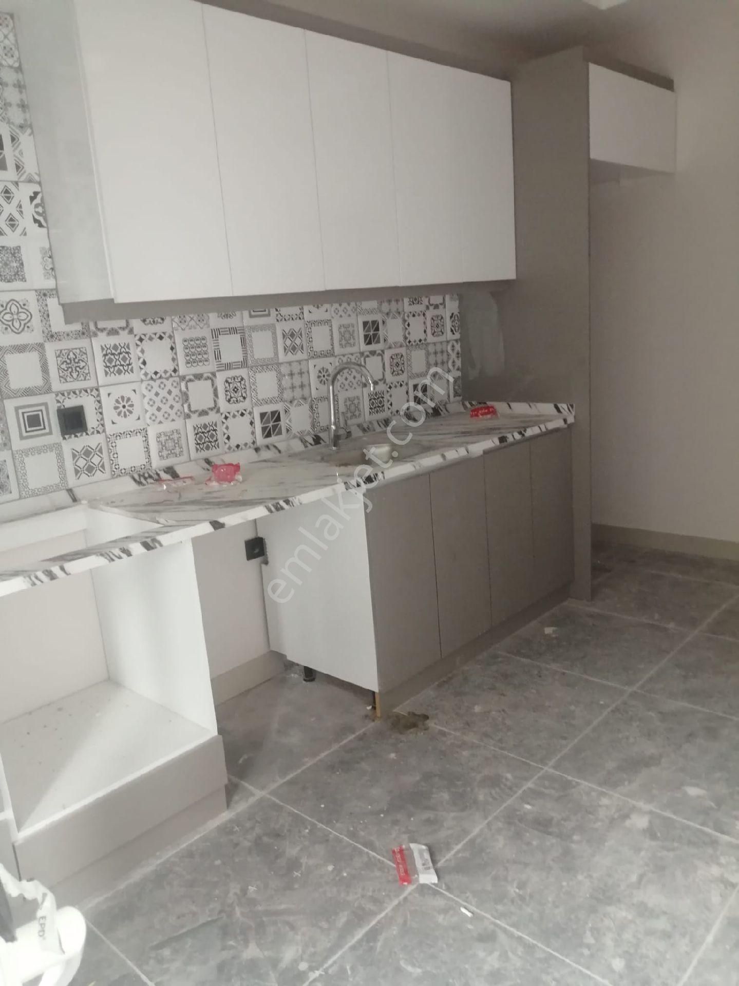 Erdemli Alata Mahallesi'nde Kiralık 3