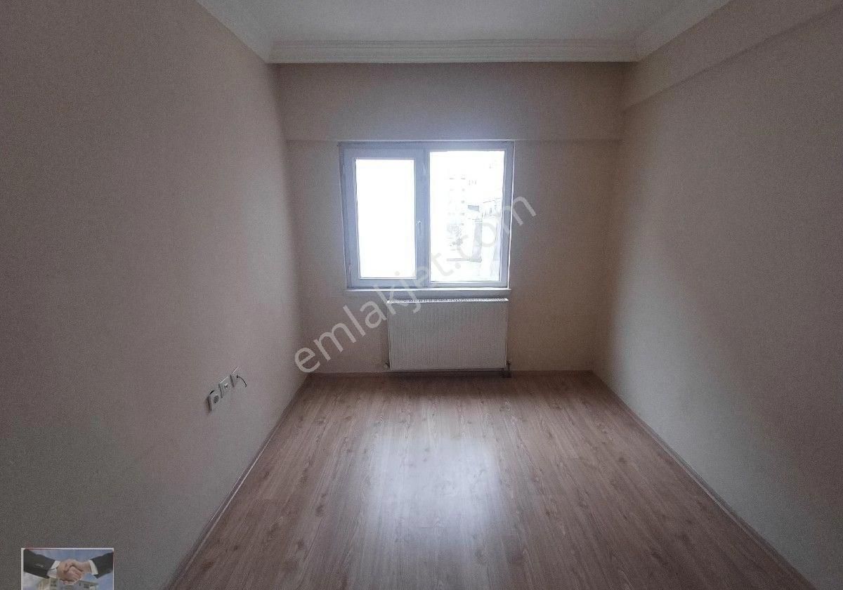 Kalekışladan Cadde Yakını Kiralık 3+1 Daire - Görsel 25