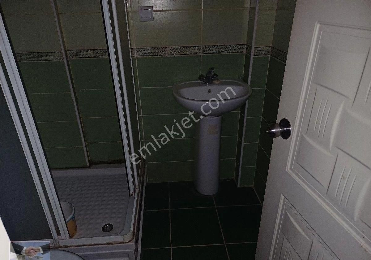 Kalekışladan Cadde Yakını Kiralık 3+1 Daire - Görsel 6