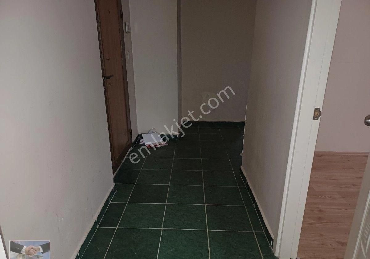 Kalekışladan Cadde Yakını Kiralık 3+1 Daire - Görsel 16