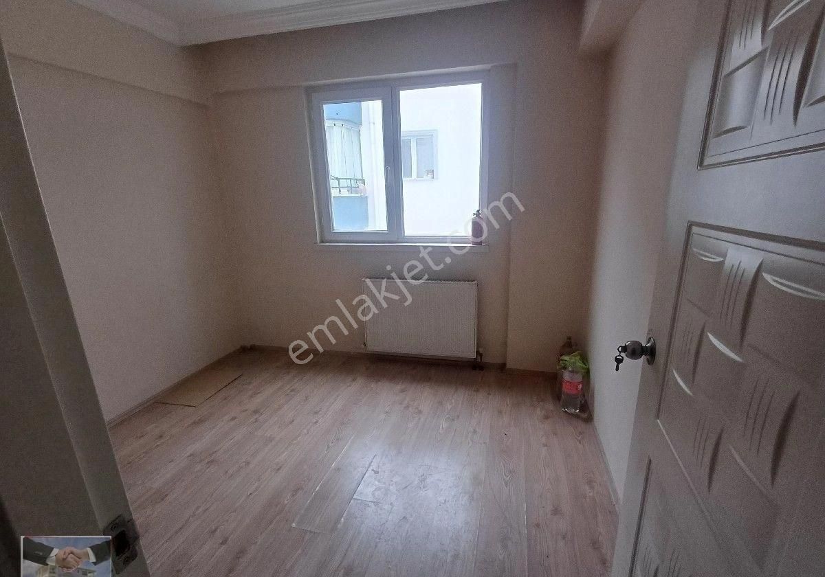 Kalekışladan Cadde Yakını Kiralık 3+1 Daire - Görsel 29
