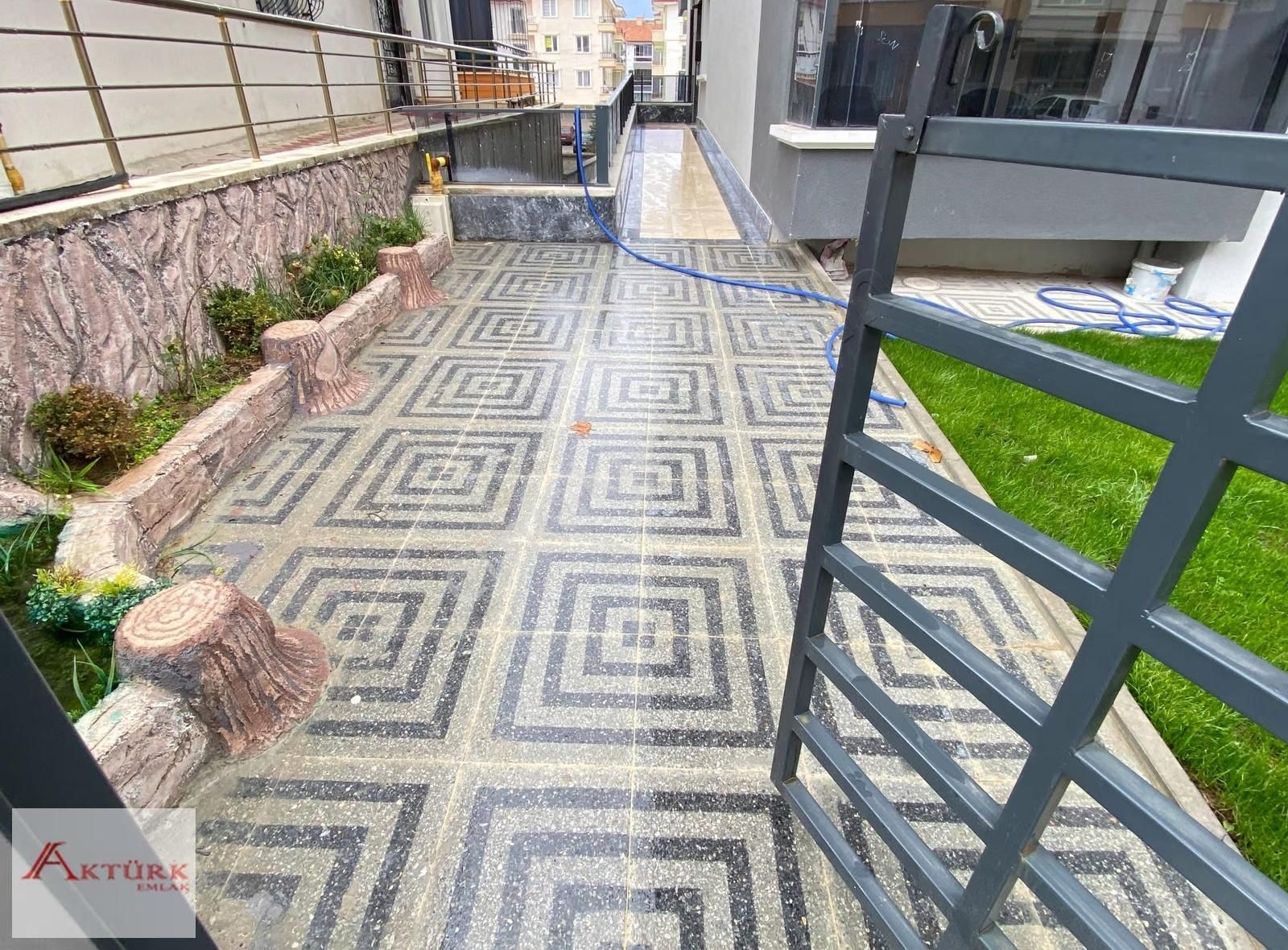 //aktürk Emlak\\merkezde Ultra Lüks Yerden Isıtma İskanlı Daire* - Görsel 35