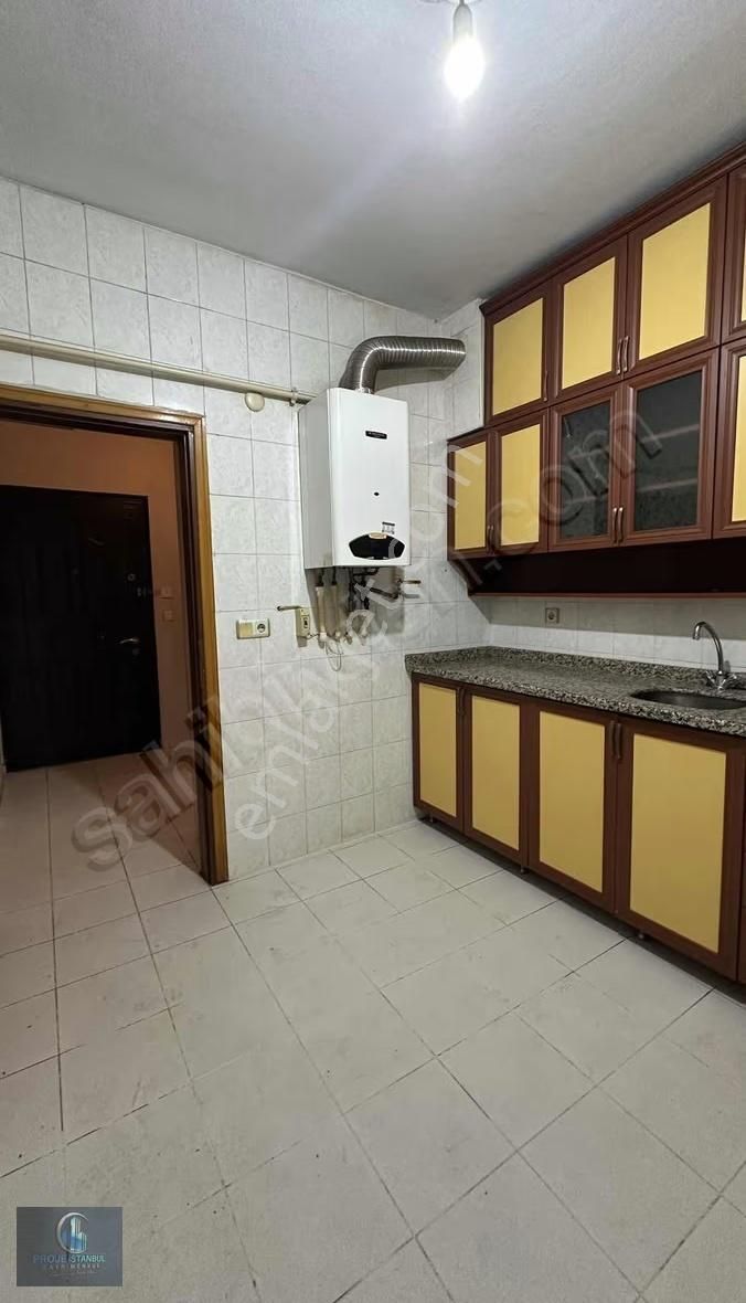 Cadde Üzerinde He Yere Ulaşım Kolaylığı Çift Balkonlu - Görsel 6