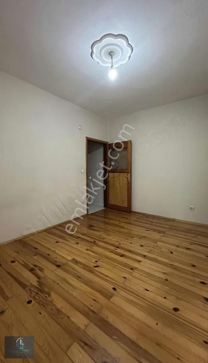 Cadde Üzerinde He Yere Ulaşım Kolaylığı Çift Balkonlu - Görsel 3