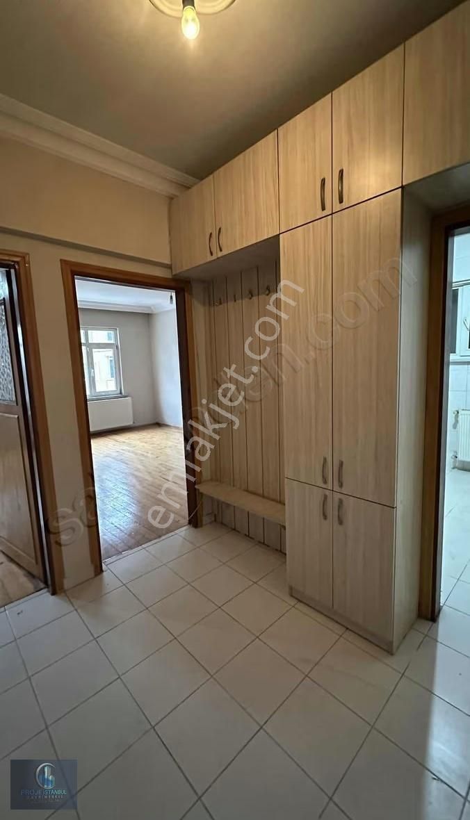 Cadde Üzerinde He Yere Ulaşım Kolaylığı Çift Balkonlu - Görsel 5