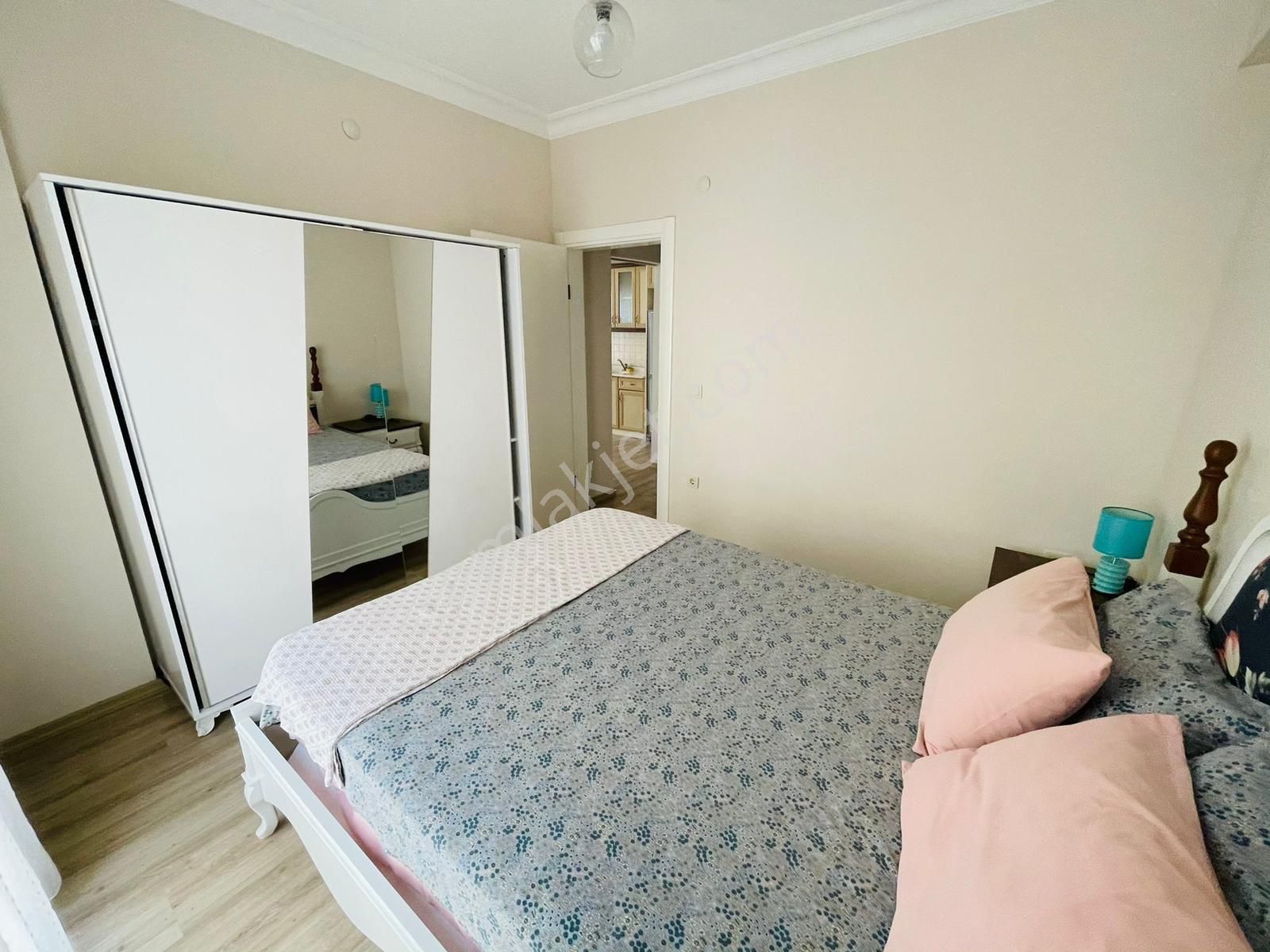 Didim Çamlıkta Havuzlu Sitede Kiralık 3.koya 200 Metre 1+1 Eşyalı Daire - Görsel 5