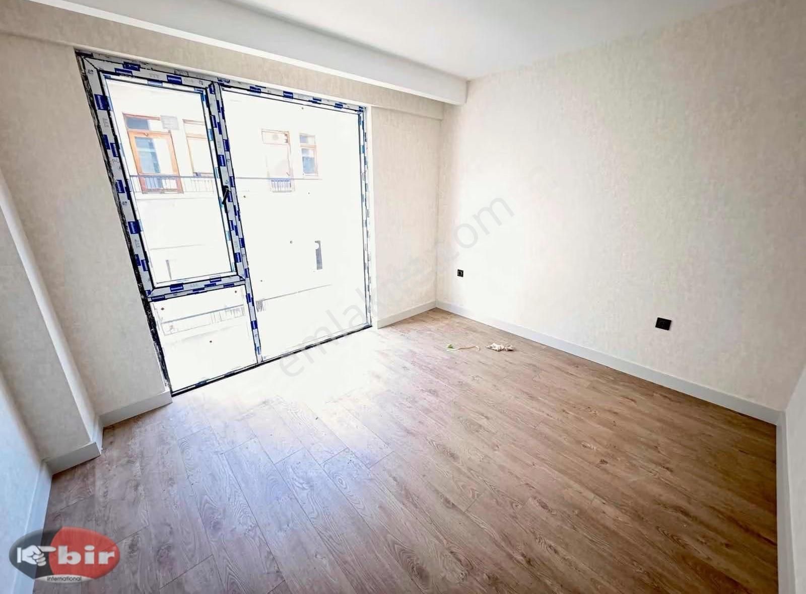 Çankaya Naci Çakır'da Sıfır 1+1 Daire, Balkonlu Ve Otoparklı - Görsel 7