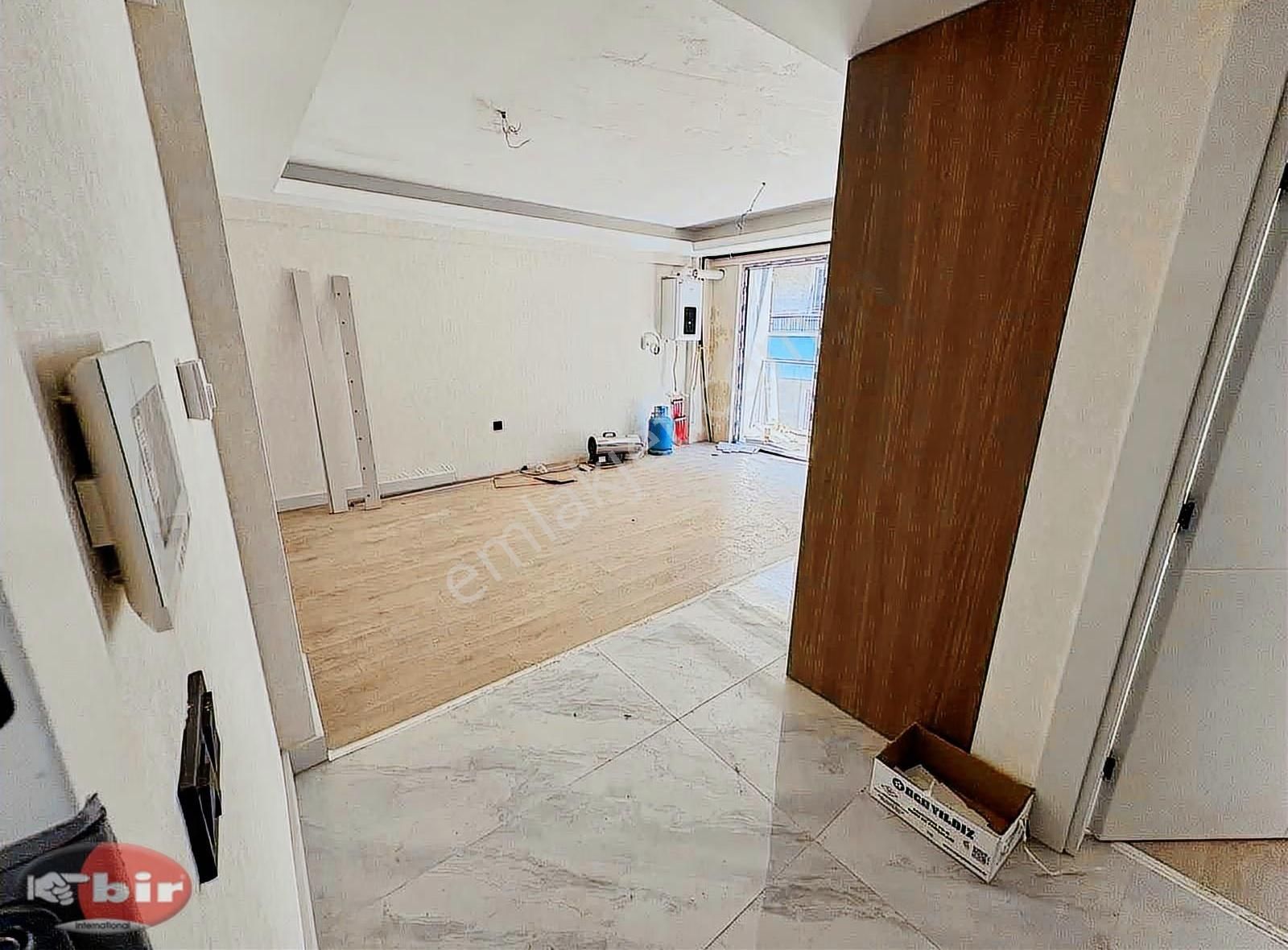 Çankaya Naci Çakır'da Sıfır 1+1 Daire, Balkonlu Ve Otoparklı - Görsel 5