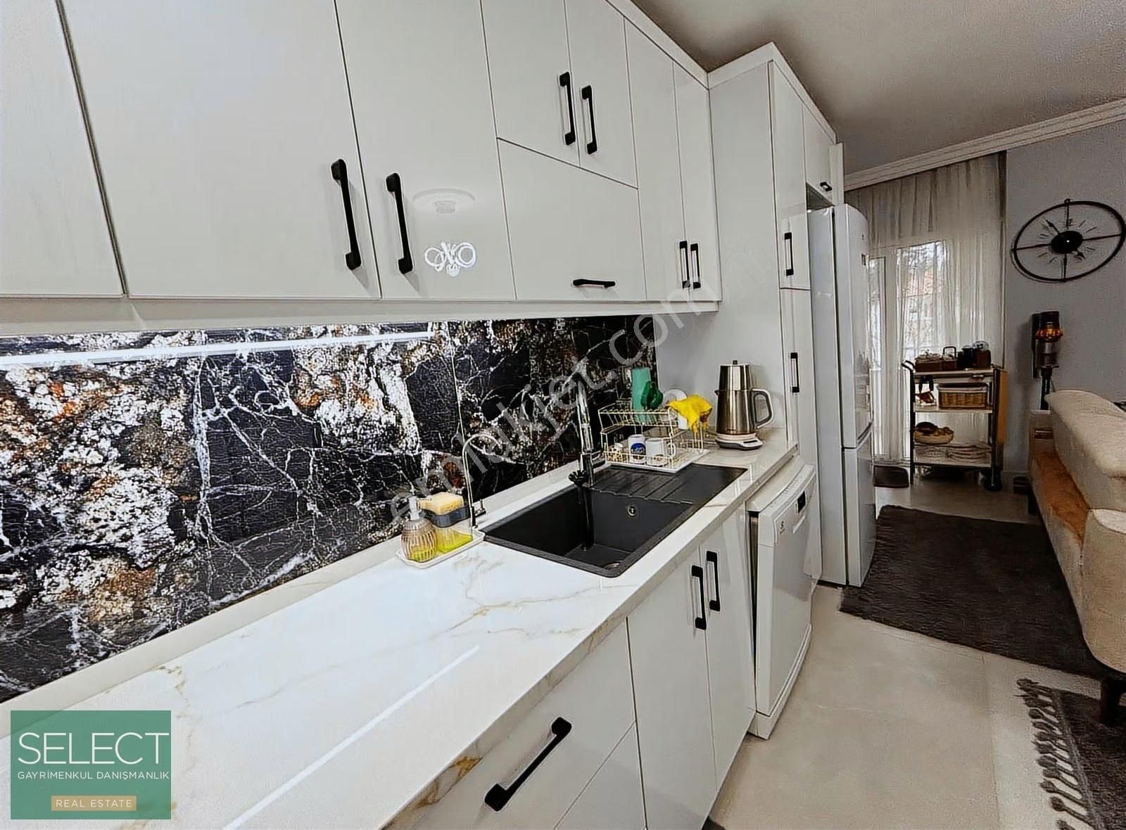 Select' Ten Sarıana' Da 2+1 Satılık Daire - Görsel 15