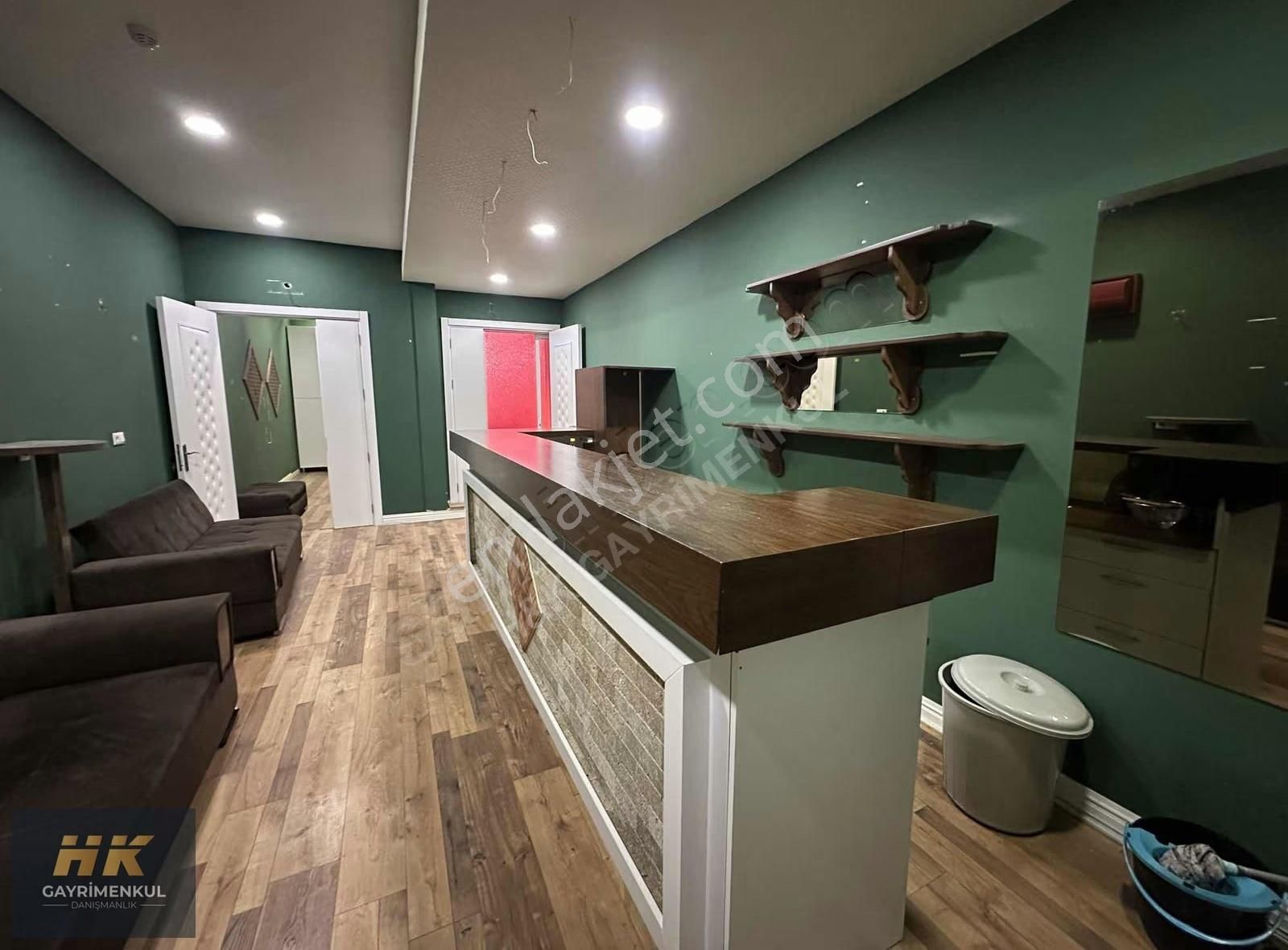 Uluç Mahallesinde 3 Katlı 155m2 Boş Satılık Dükkan - Görsel 26