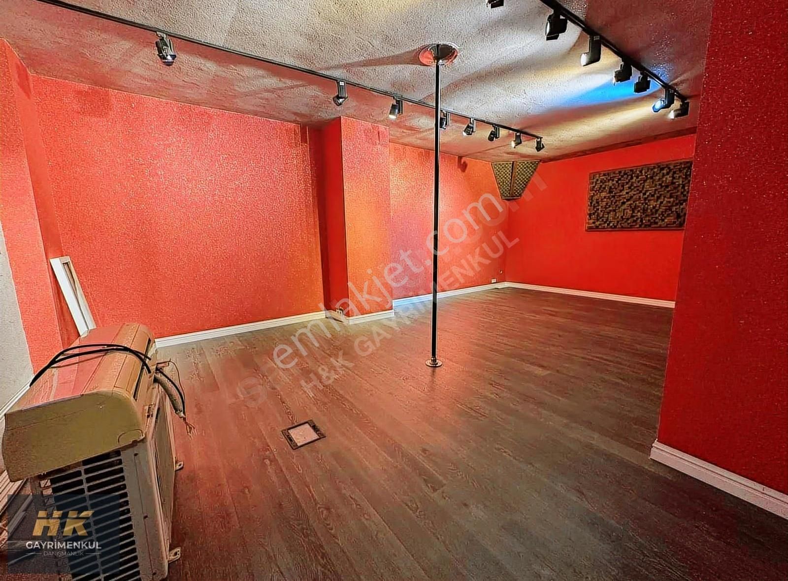 Uluç Mahallesinde 3 Katlı 155m2 Boş Satılık Dükkan - Görsel 18