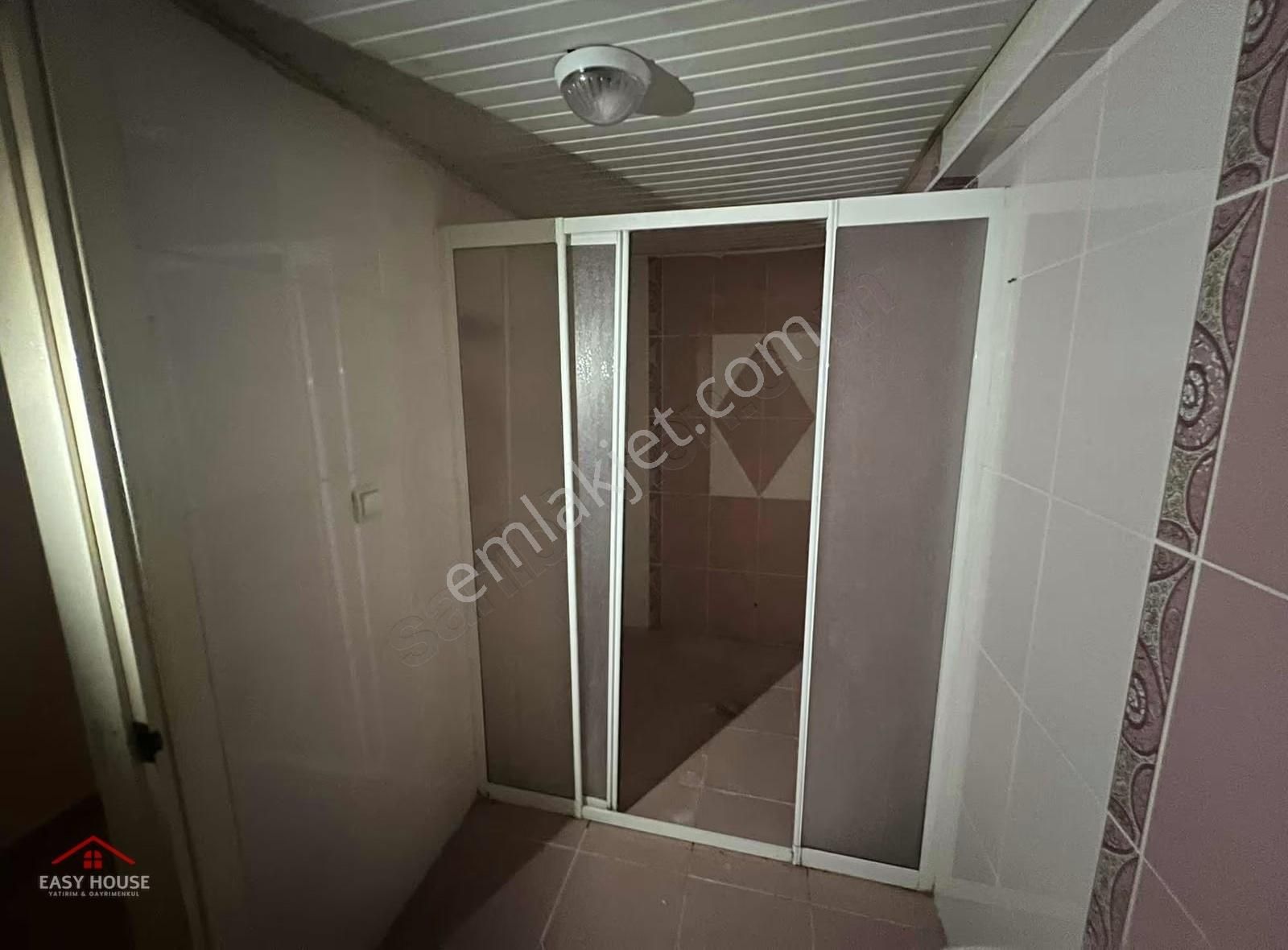 İhsaniye Satılık Uygun Fiyatlı 2+1 Daire - Görsel 4