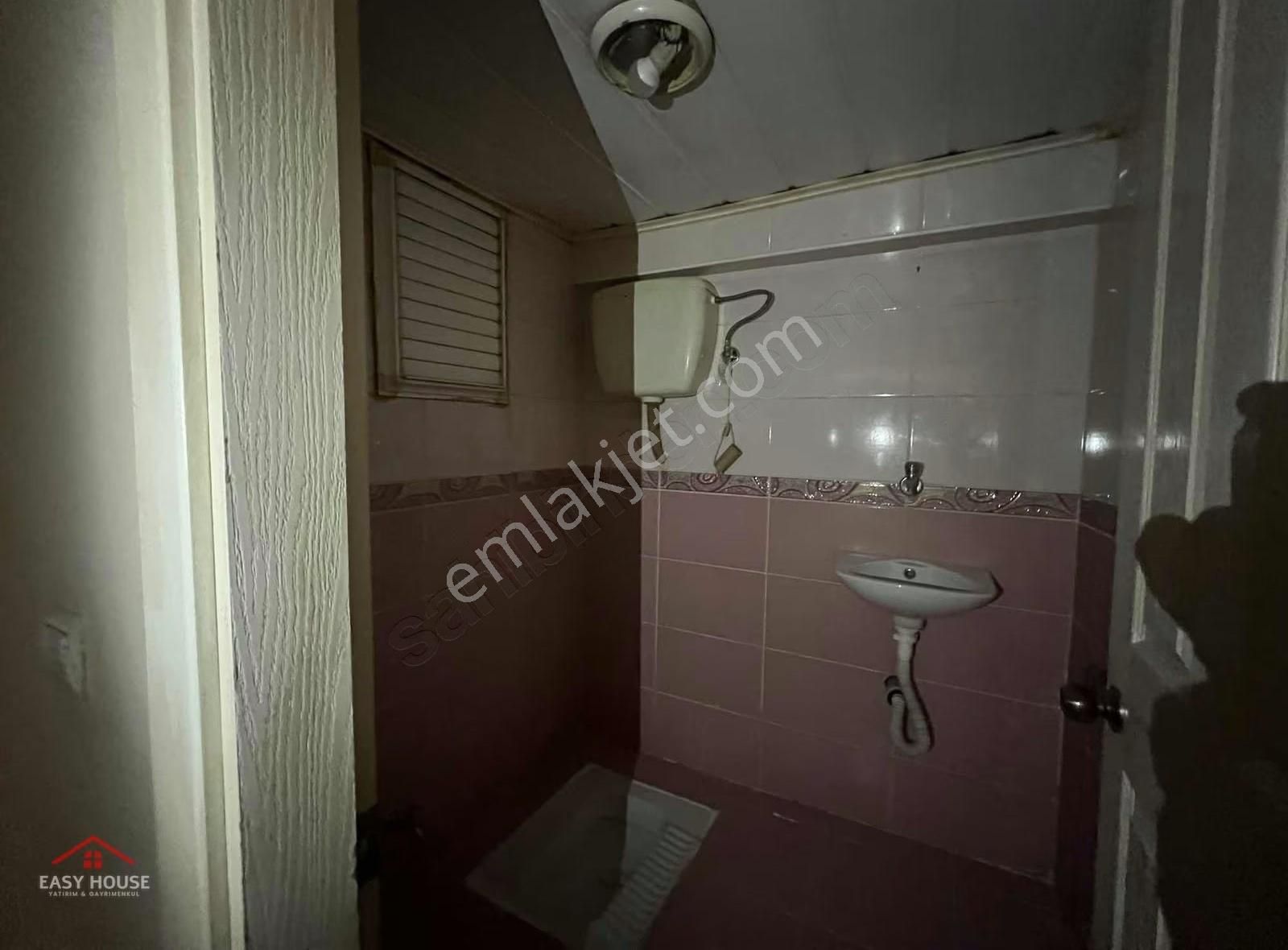 İhsaniye Satılık Uygun Fiyatlı 2+1 Daire - Görsel 6