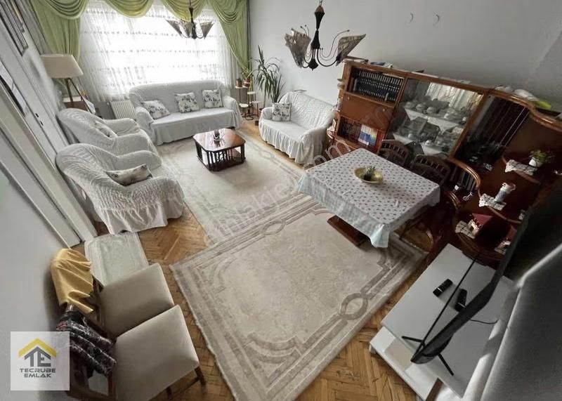 Basın Caddesi Üzeri Tam Merkezde Orta Kat 3+1 Ön Cephe Emsalsiz