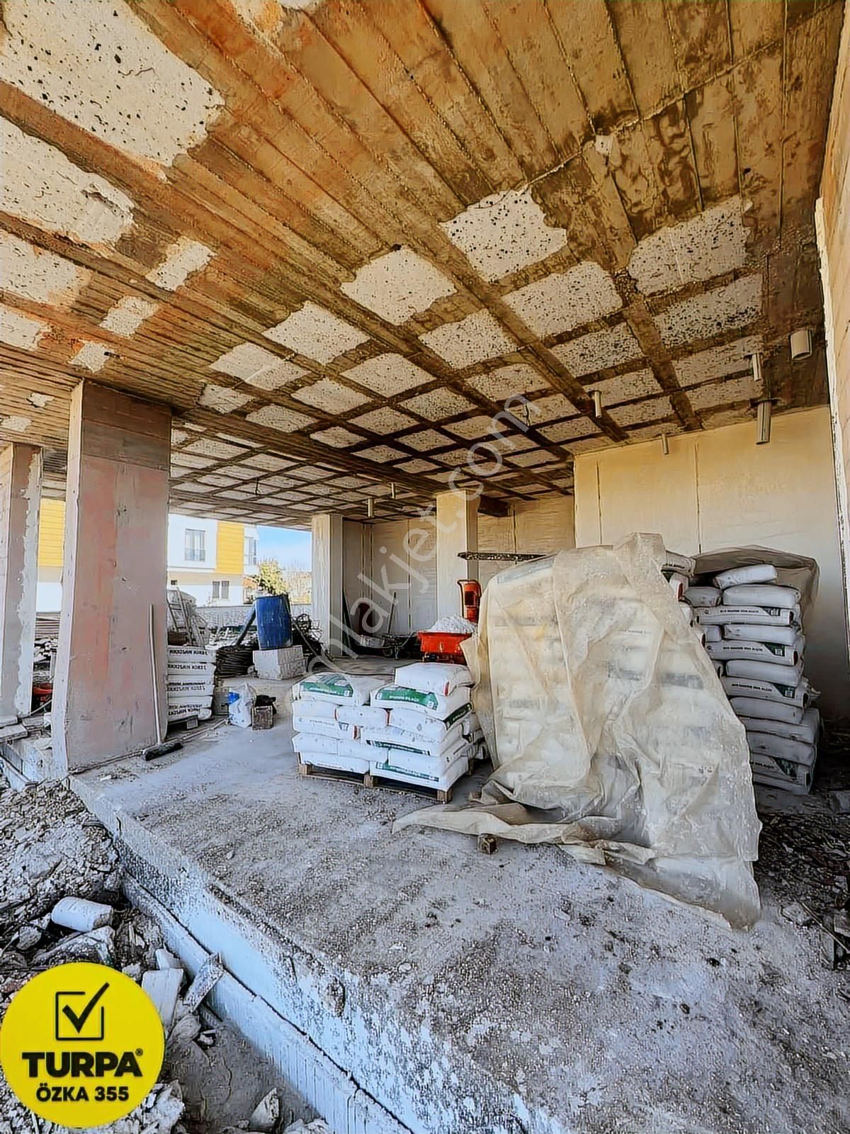 Turpa Özka 355'den Salıpazarı Yolu Cadde Üzeri Satılık 2 Dükkan - Görsel 3