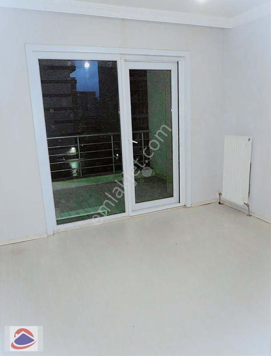 Arakat Büyük Balkonlu Cadde Cepheli Kullanışlı Kiralık 1+1 Konut - Görsel 10