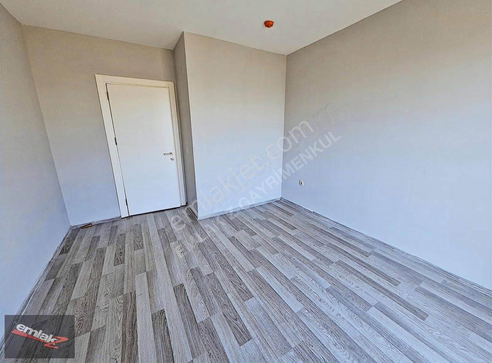 Emlak Z 'den 乂 Tıp Fakültesi Civarı 1+1 Kiralık Daire - Görsel 32