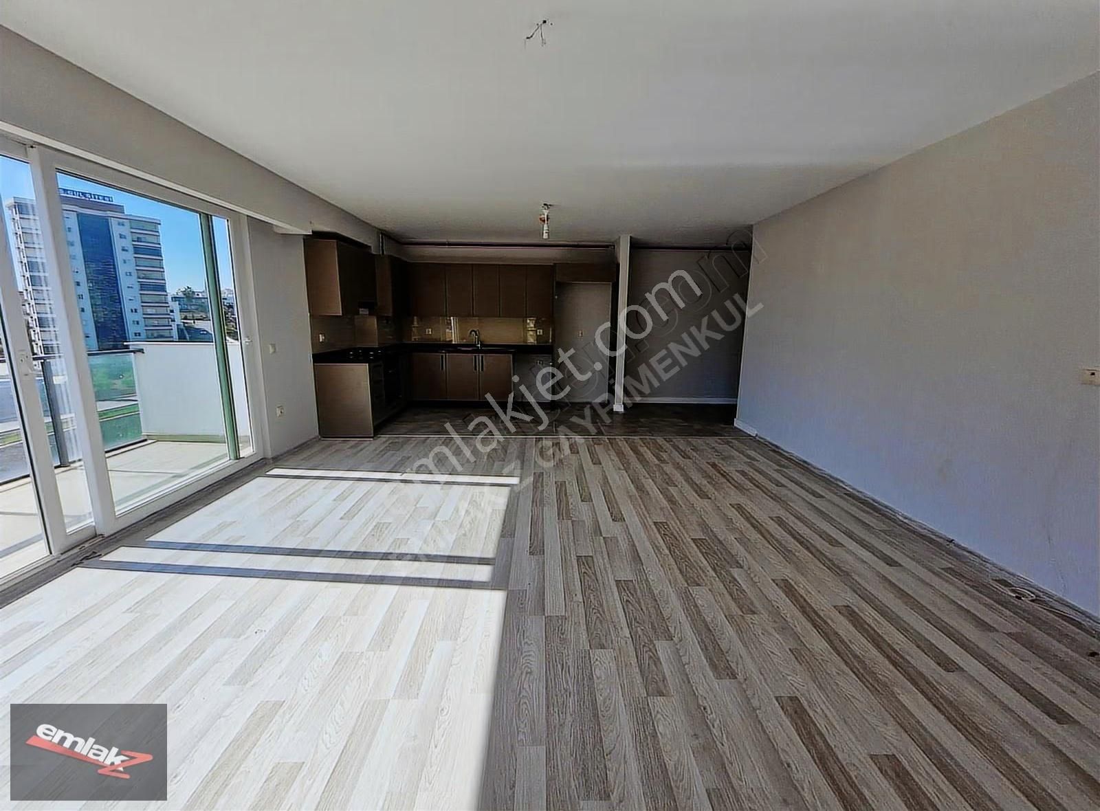 Emlak Z 'den 乂 Tıp Fakültesi Civarı 1+1 Kiralık Daire - Görsel 2