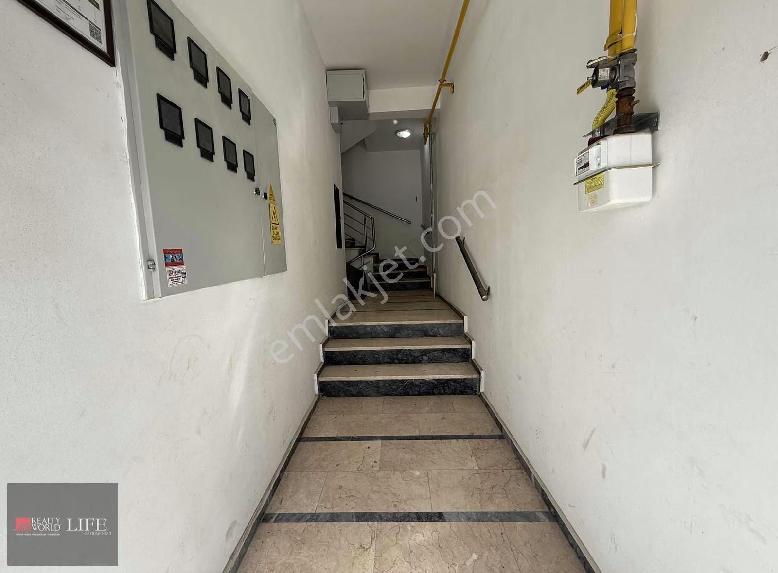 Rw Lıfe //sazova Mh Ziraat Cd 1+1 16 Bin Kiracı Satılık Daire - Görsel 13
