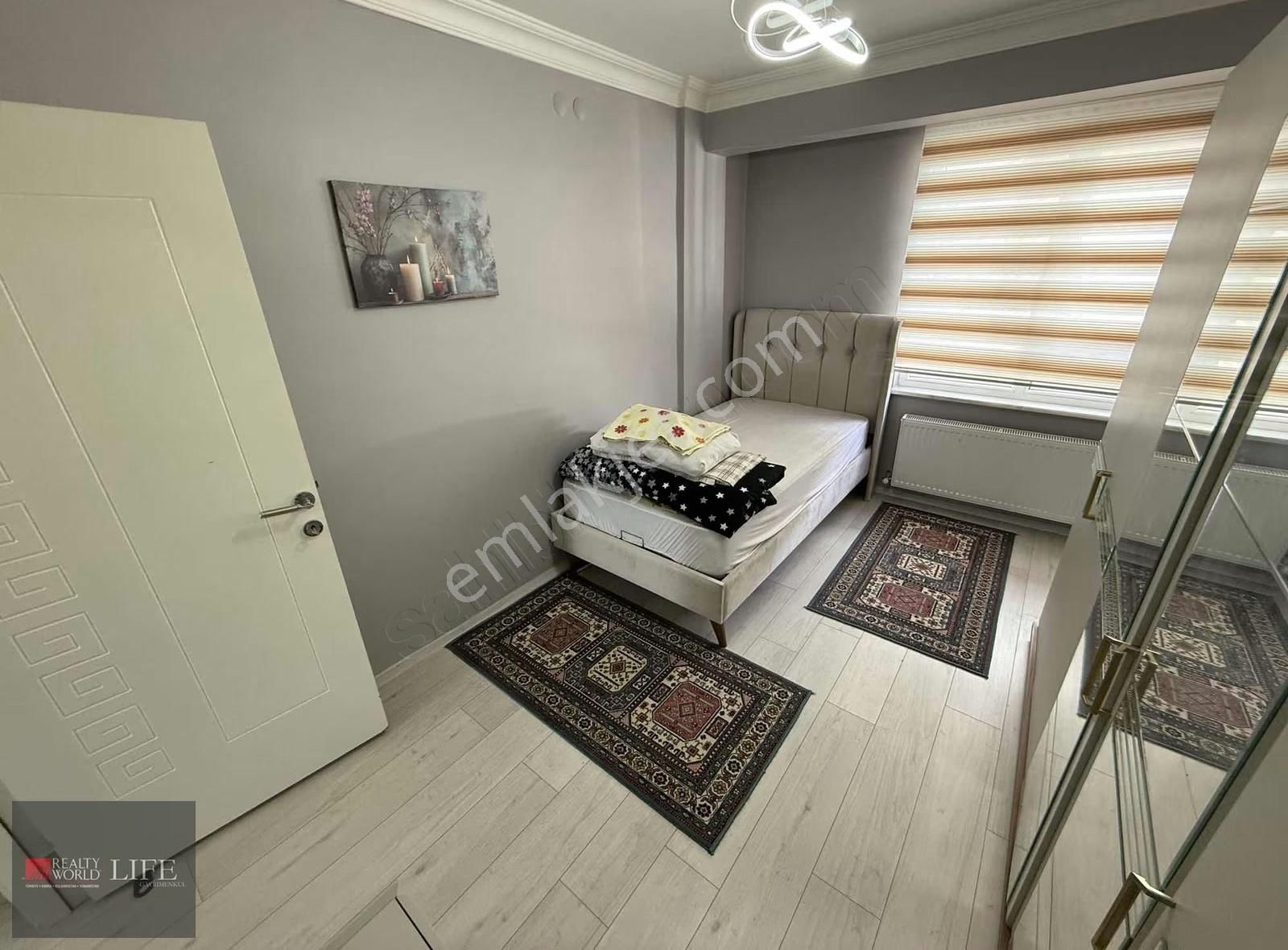 Rw Lıfe //sazova Mh Ziraat Cd 1+1 16 Bin Kiracı Satılık Daire - Görsel 2