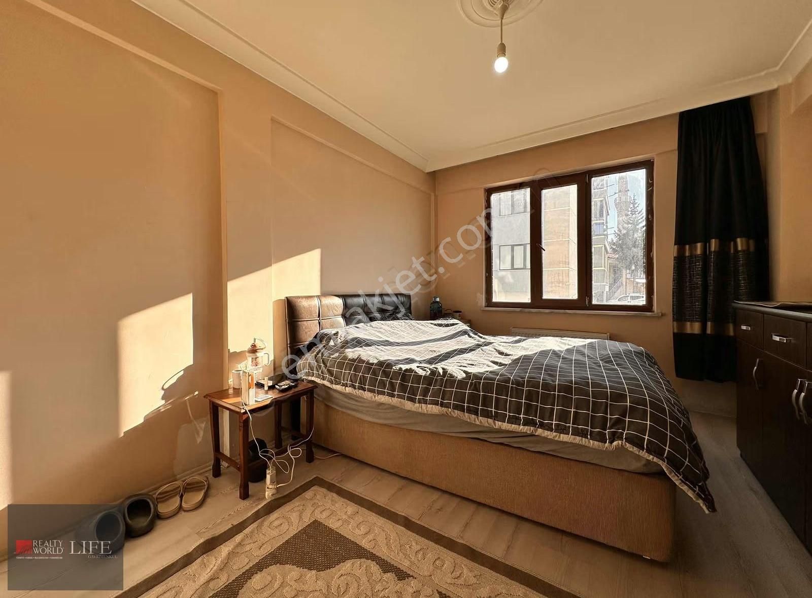 Rw Lıfe//71evler Mh. Şehir Hast. Yakını Satılık Geniş 2+1 Daire - Görsel 4