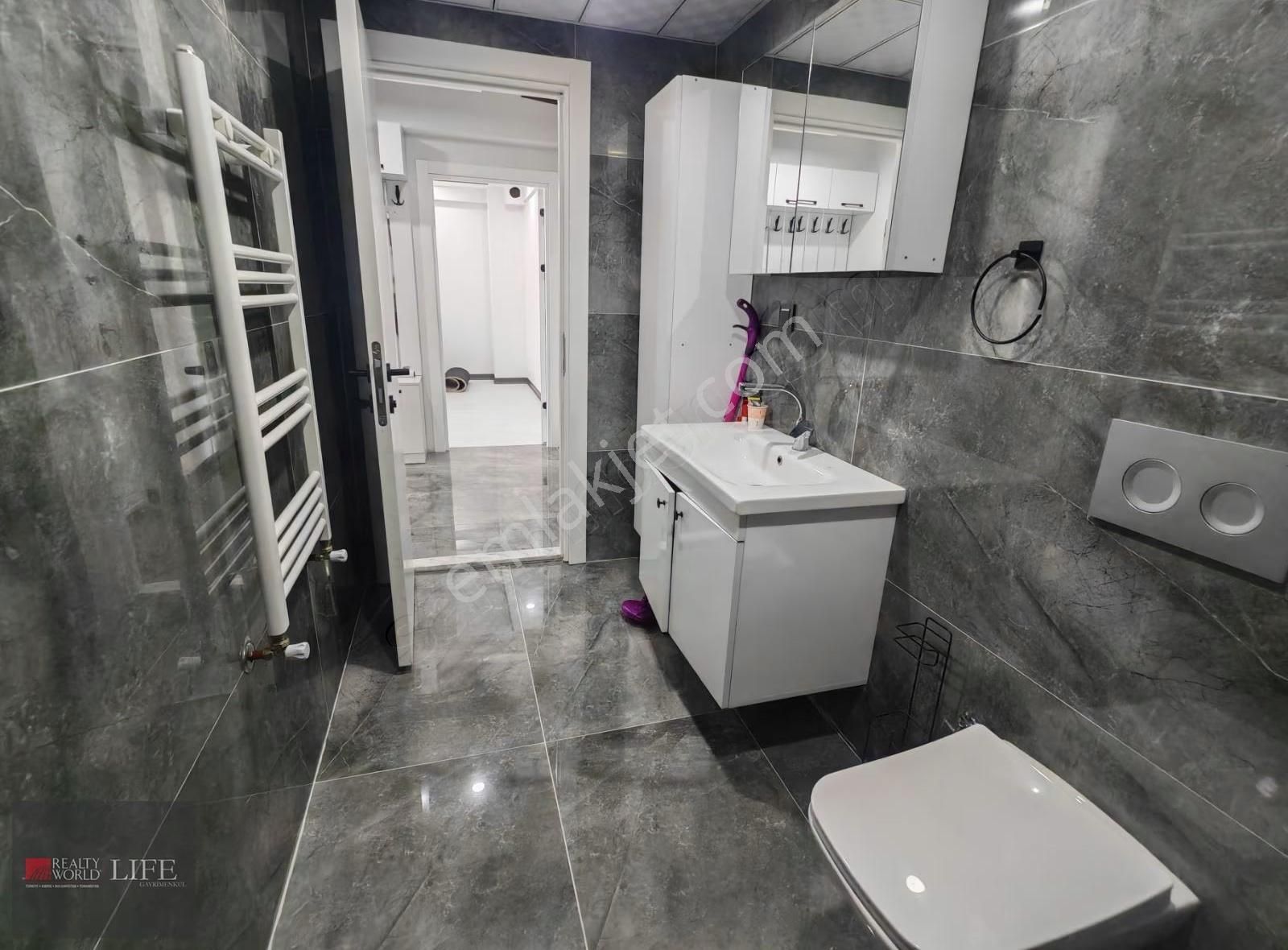 Rw Lıfe//çamlıca Mh.yılmazay Sk.2+0 Kiralık Daire - Görsel 3