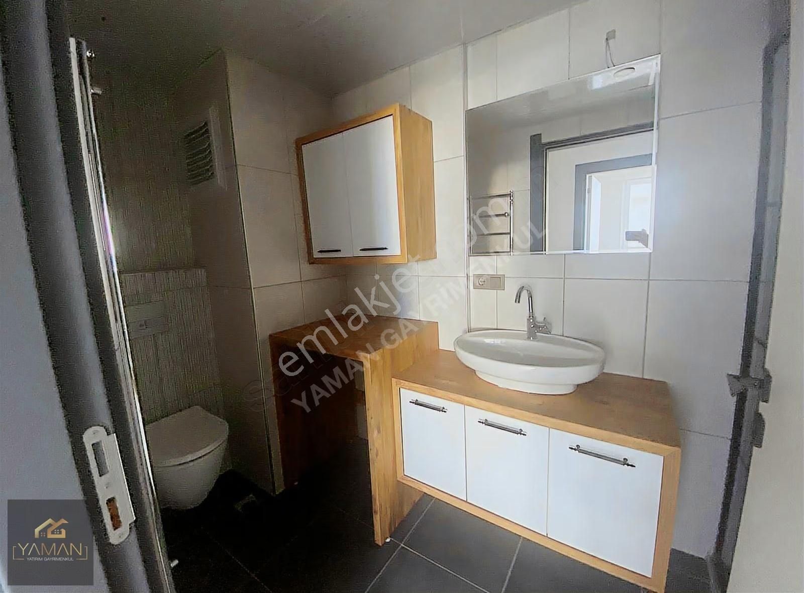 Nazar Evler Sitesinde Bireysel Otoparklı 2+1 Satılık Geniş Daire - Görsel 26