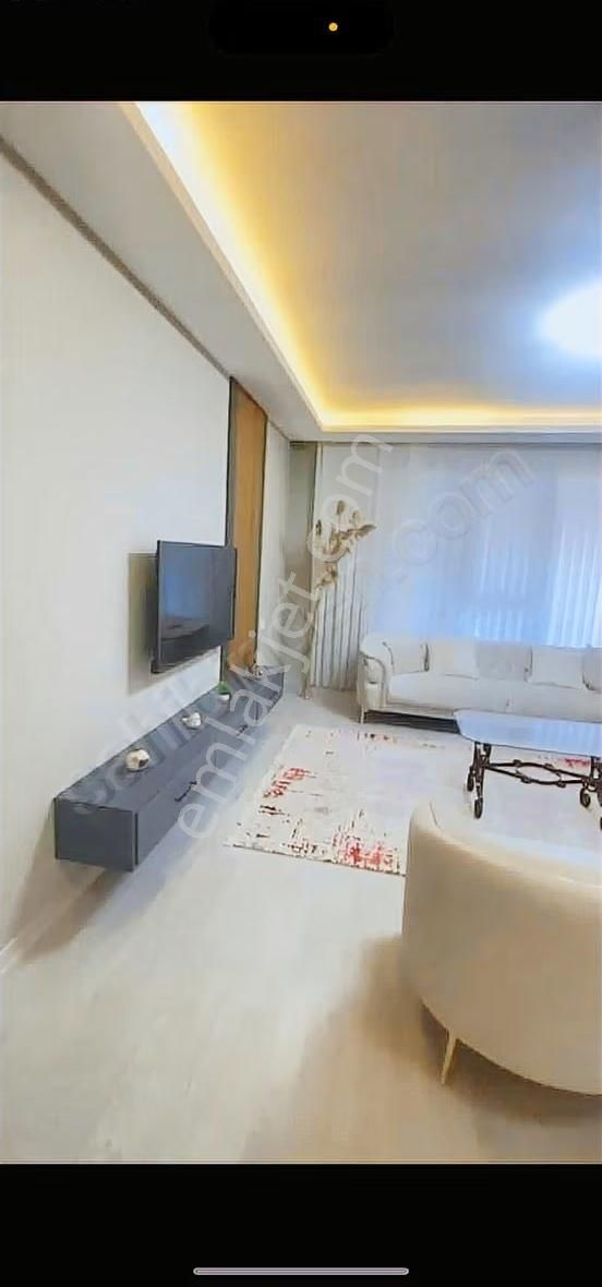 Atatürk Mahallesin'de Prestijli Konumda 4+1 Daire - Görsel 3