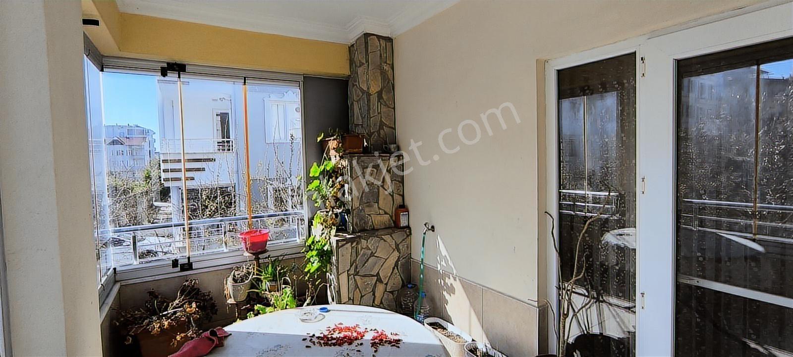 Edis Emlak'tan Kiralık İshaklıda Triplex 5+2 Eşyalı Lüx Villa - Görsel 29