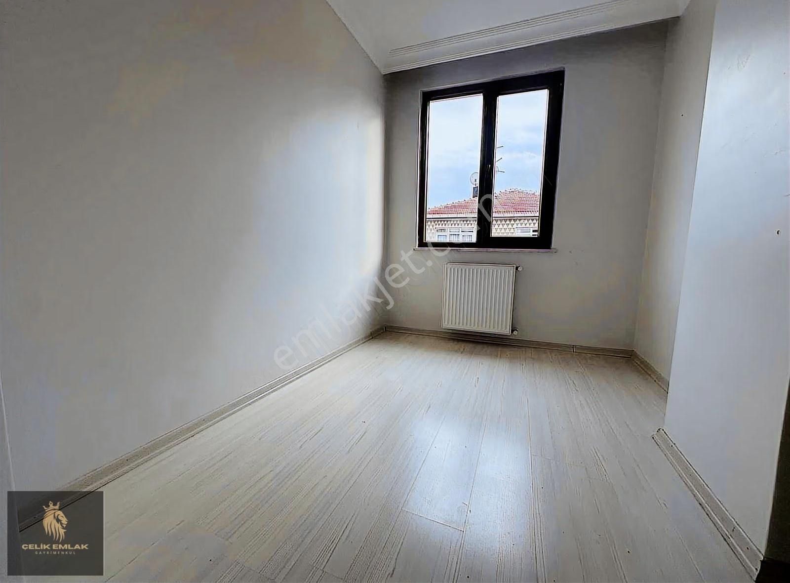 İstiklal'de Harika Konumda Satılık Dublex Daire - Görsel 7
