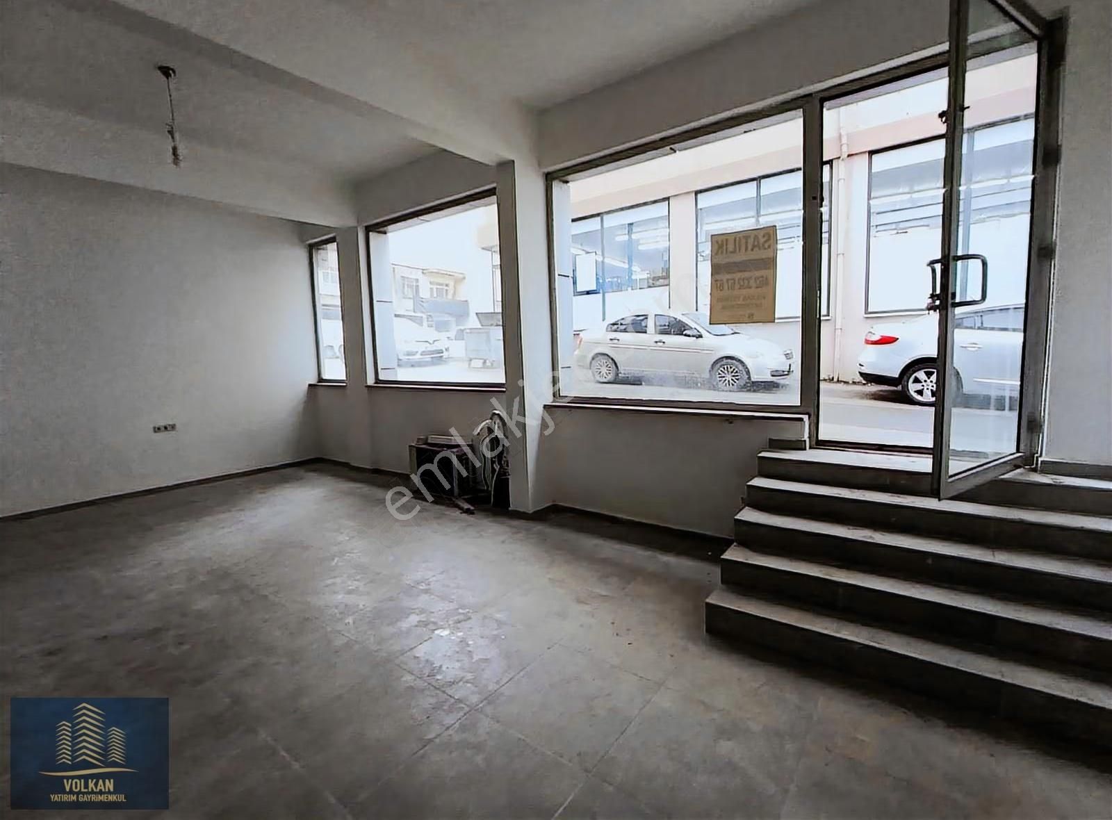 Vyg Den Kiralık Merkezi Konum İşlek Cadde Kiralık Dükkan - Görsel 3