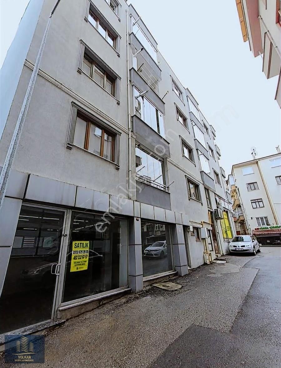 Vyg Den Kiralık Merkezi Konum İşlek Cadde Kiralık Dükkan - Görsel 9
