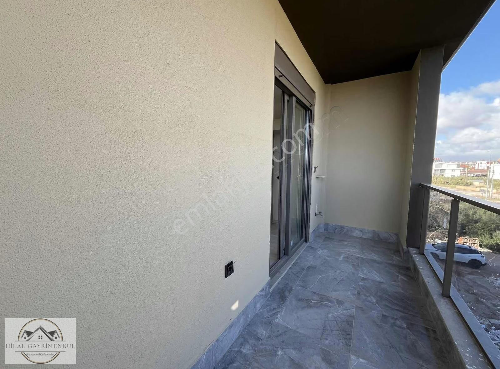 Hilal Gayrimenkul'den Bilim Üniversitesi Yakını Katta Sıfır*1+1* - Görsel 3